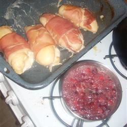 Prosciutto Wrapped Chicken Breasts with Orange-Cranberry Jus cochetti