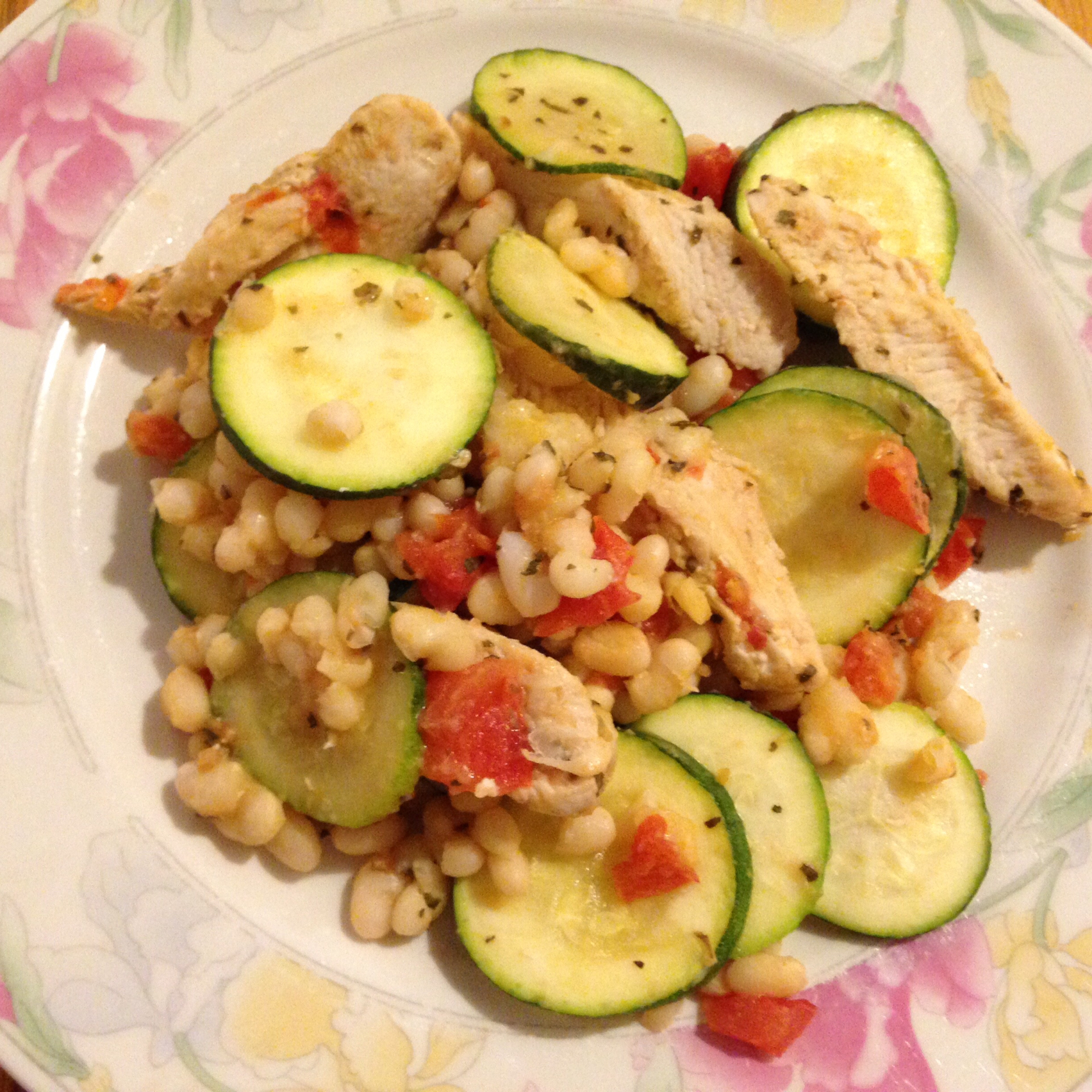 <p>This one-skillet recipe features canned white beans with chicken breasts, garlic, zucchini, and chopped tomato. "This was delicious and so easy," says HolisticMomma. "Never thought it would be as flavorful as it was. Love that it's very healthy too!"</p>
                          