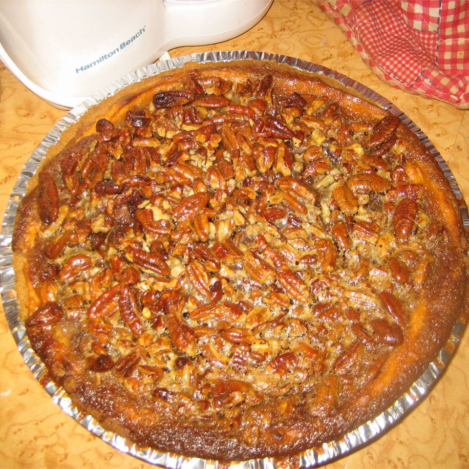 Sweet Potato Pecan Pie by EAGLE BRAND&reg; camp0433
