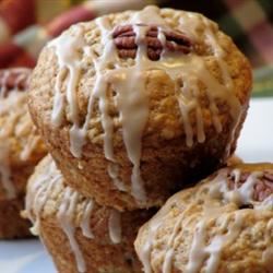 Maple-Drizzled Apple Muffins 