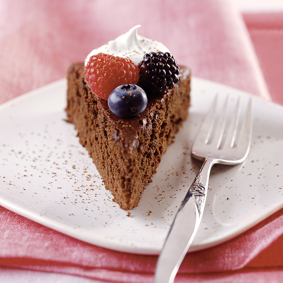 <p>Espresso coffee powder and bittersweet chocolate make this dense cake an extra-rich dessert.</p>
                          
