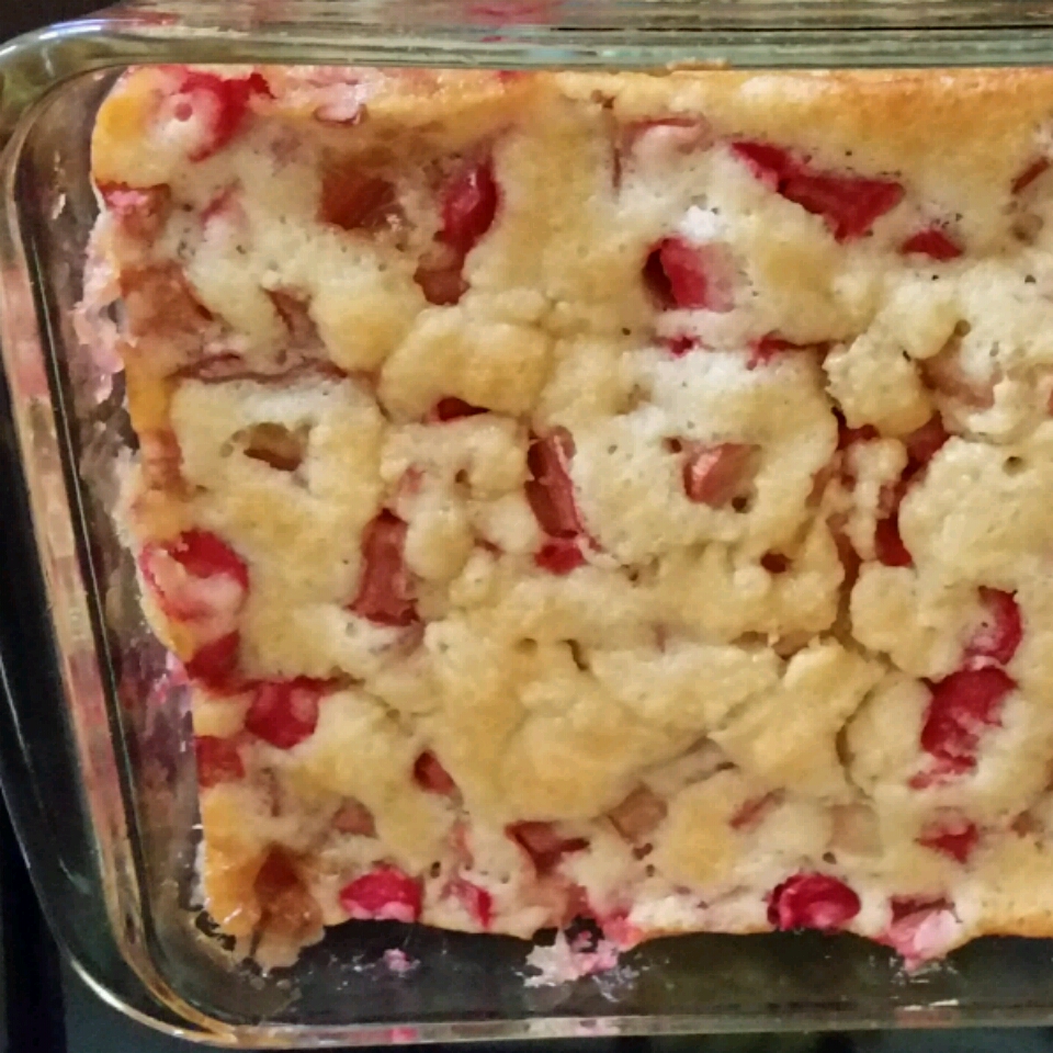 Auntie Emily's Rhubarb Pudding 