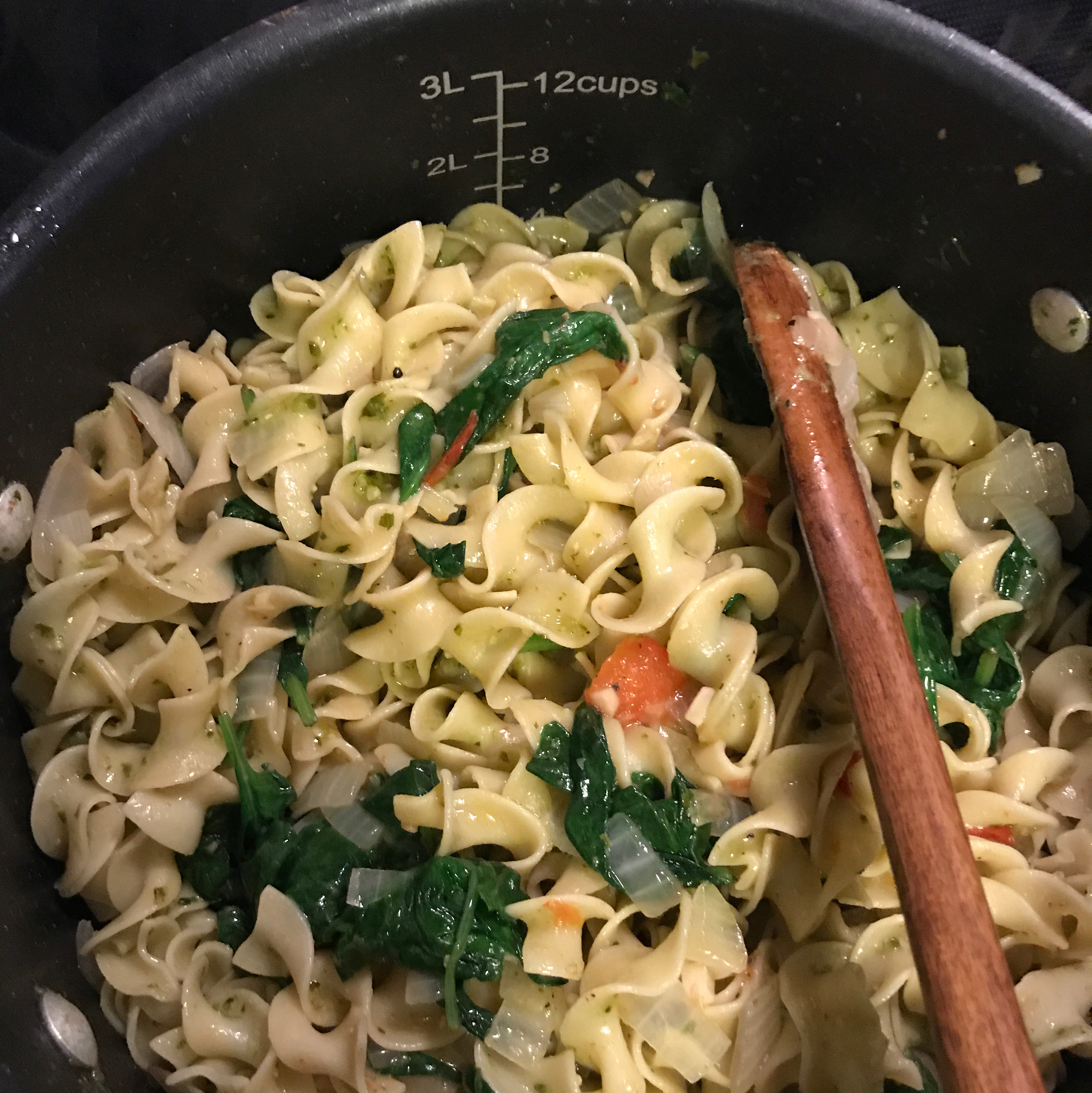 Egg Noodles with Spinach 