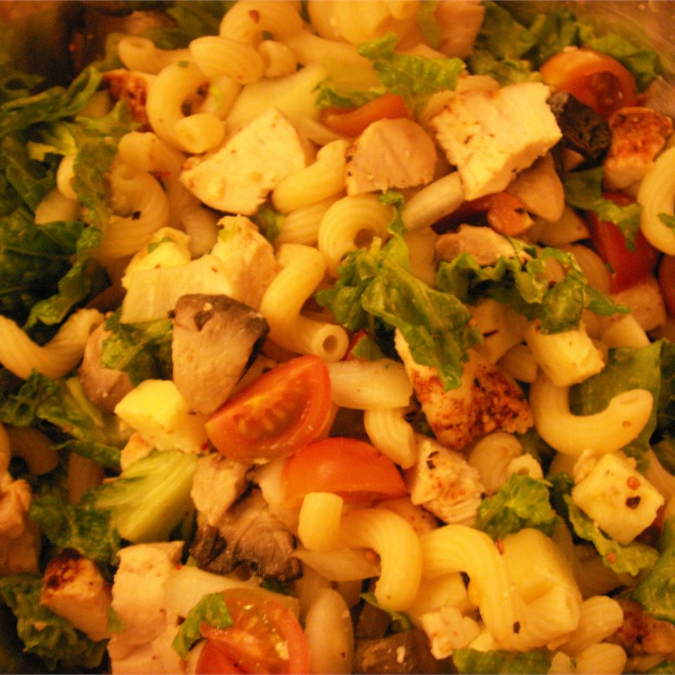 Grilled Chicken and Pasta Salad 