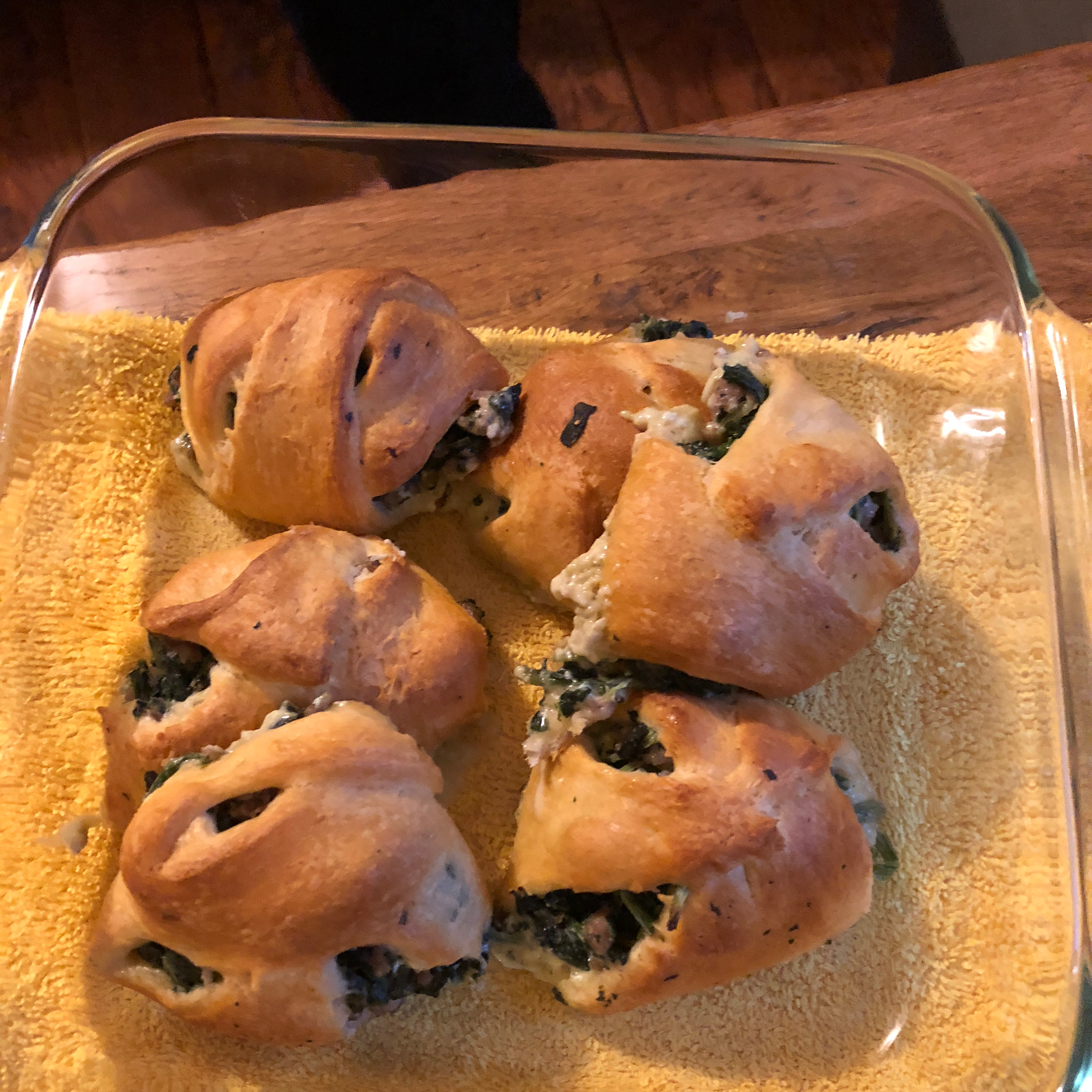 Spinach and Sausage Stuffed Crescents Steffi
