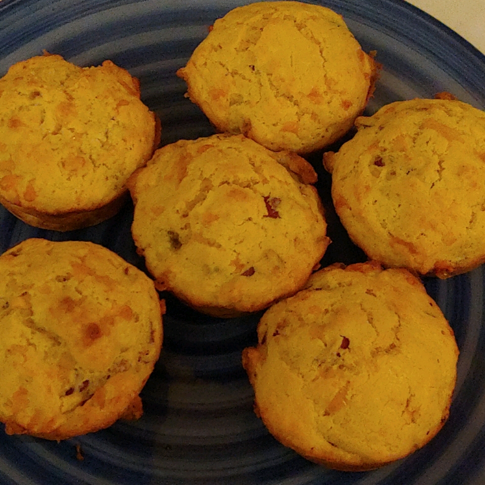 Bacon, Cheddar, and Chive Muffins 