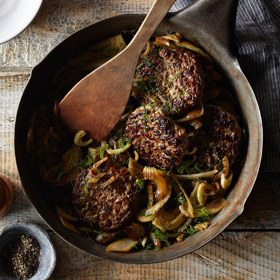 <p>Chopping steak instead of using ground beef to make these healthy burgers gives them a more toothsome texture. Come summer, give this a cooler spin by tossing the raw fennel with 2 tablespoons vinegar and 1 tablespoon oil to serve alongside.</p>
                          