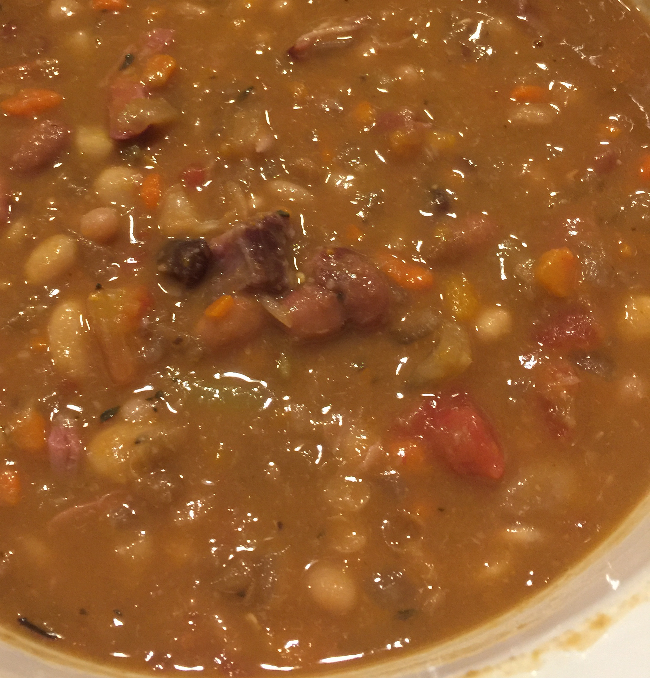 Slow Cooker Ham and Bean Soup 