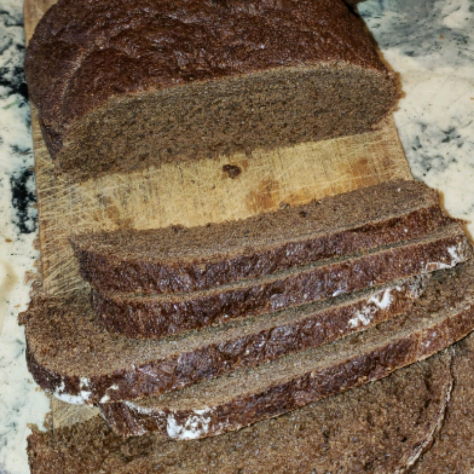 Bread Machine Pumpernickel Bread 