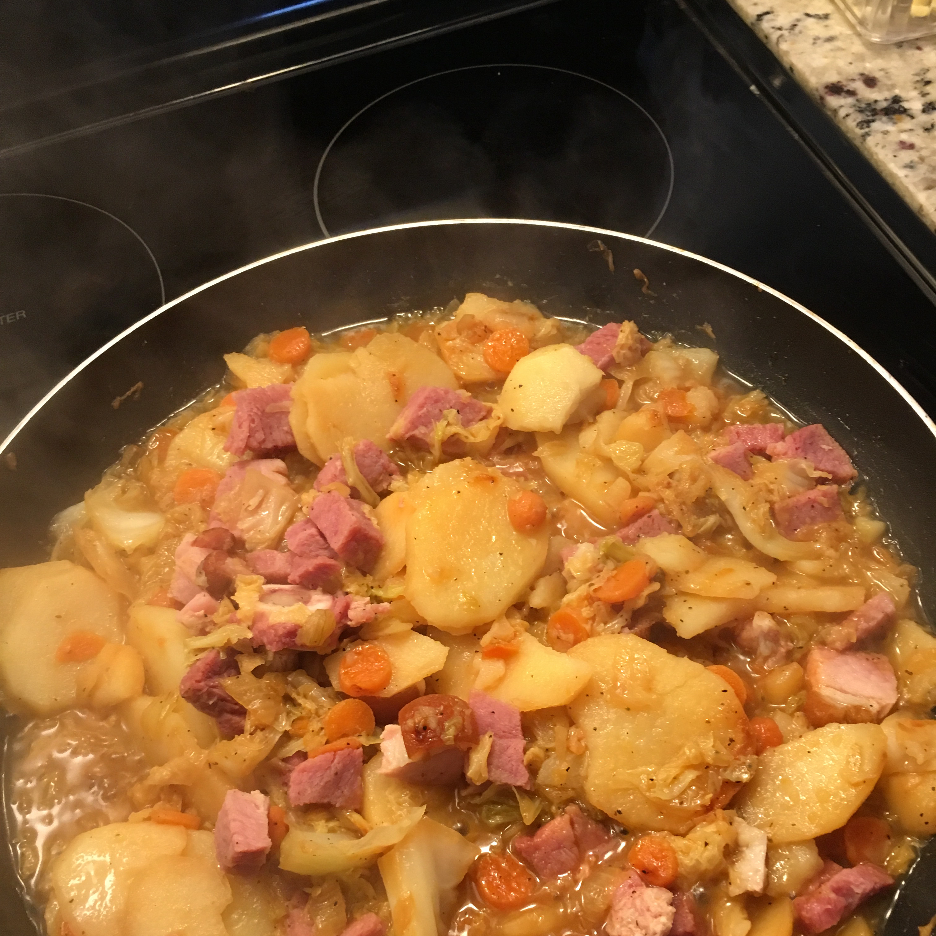 Skillet Ham, Cabbage and Potatoes Linda Reep Gage