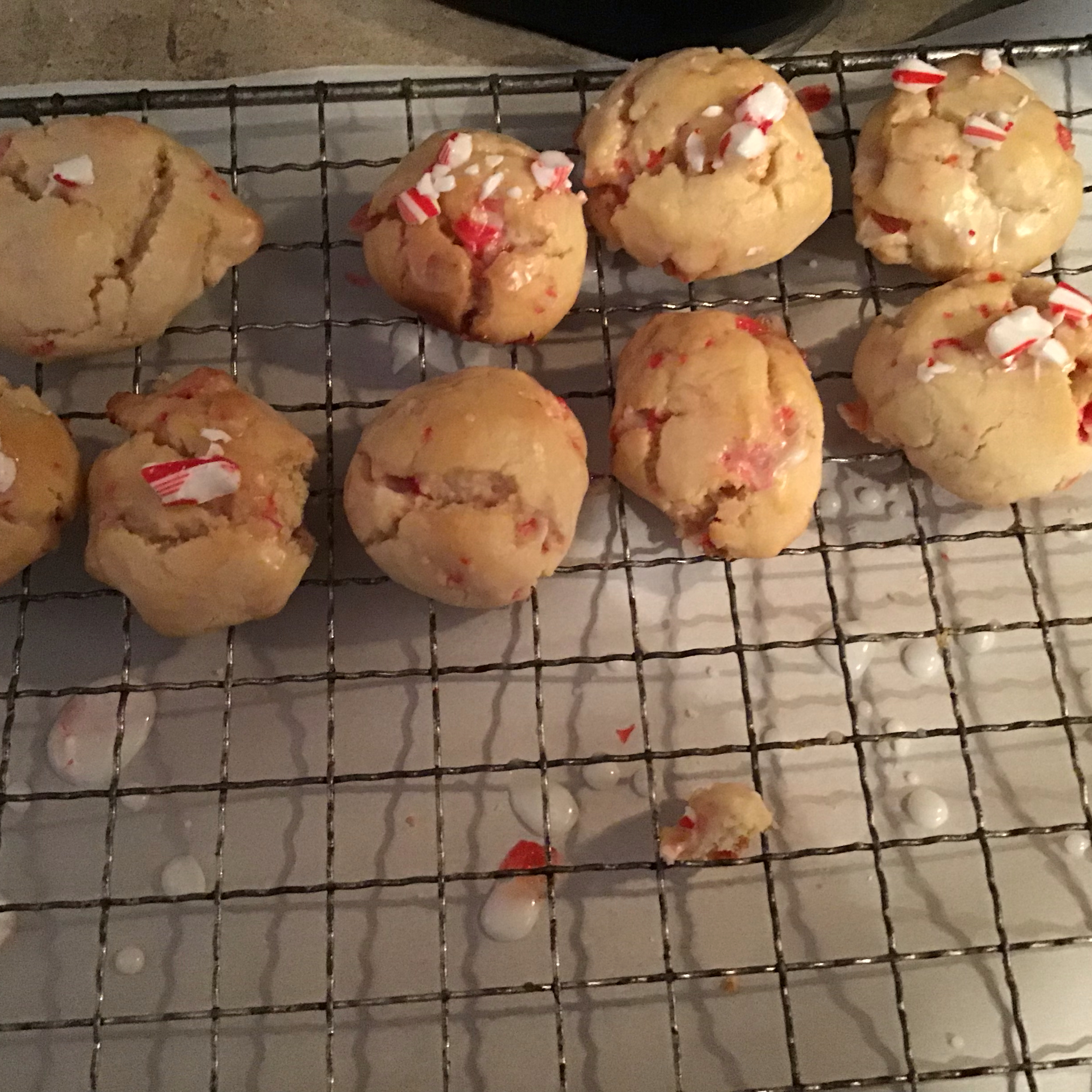Peppermint Holiday Cookies 