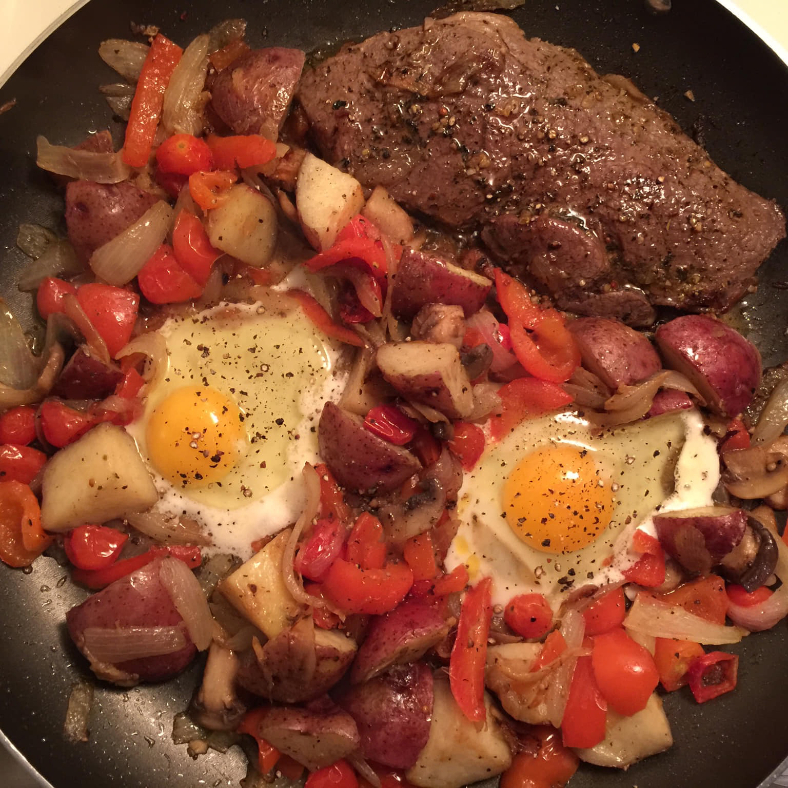 Steak and Egg Hash 