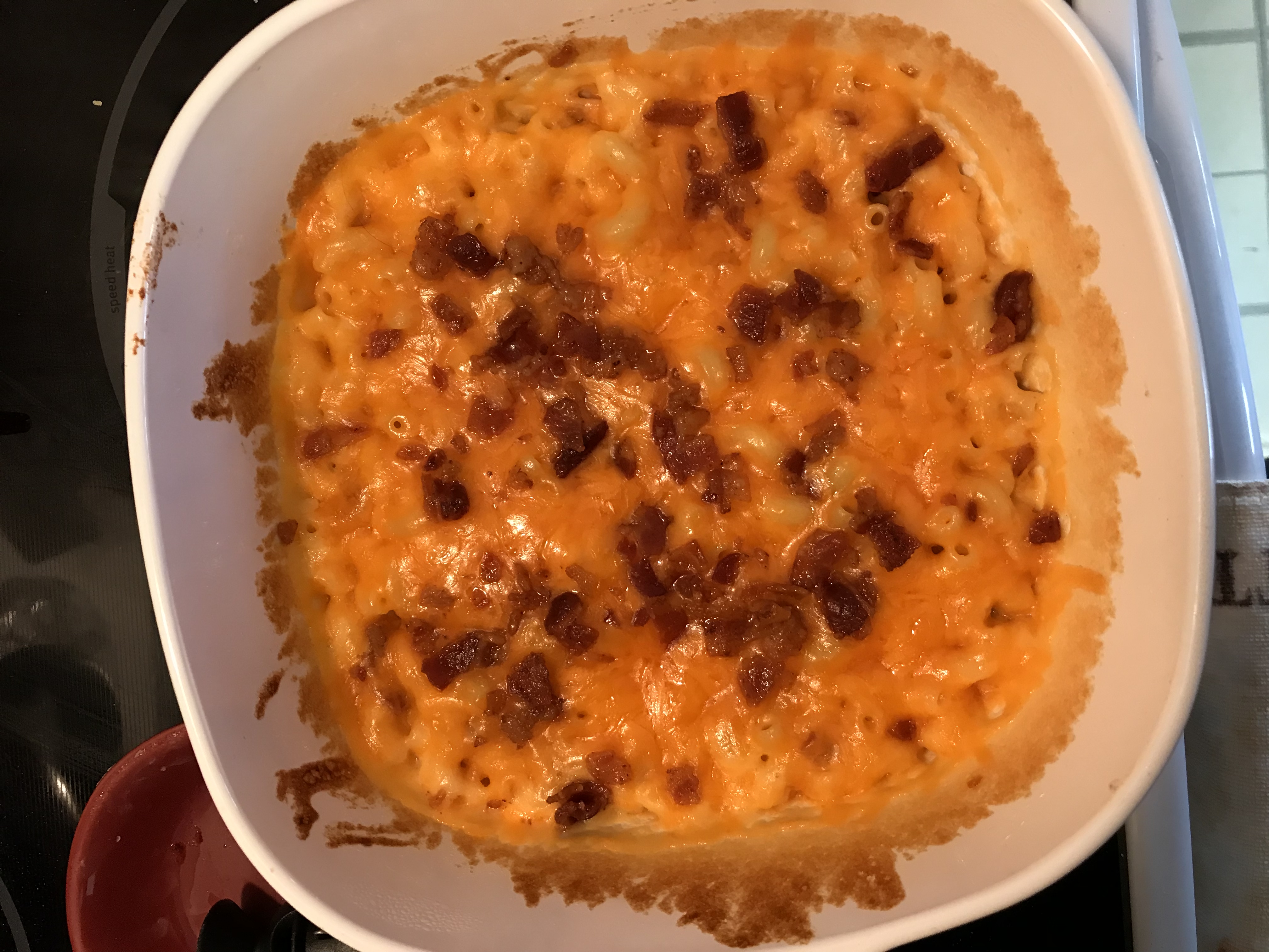 Cheddar-Bacon Mac and Cheese 