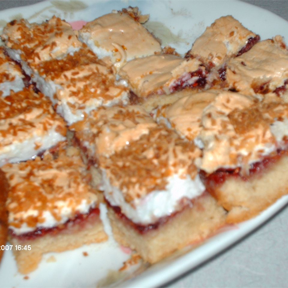 Almond-Raspberry Meringue Bars 