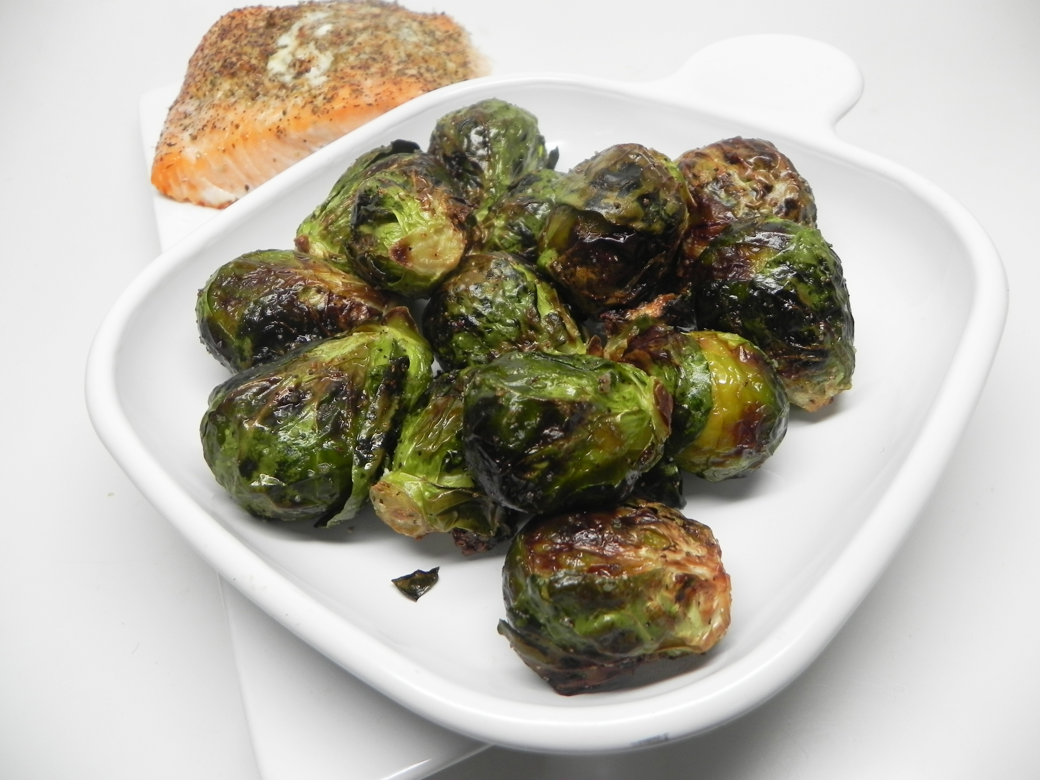 Simple Air Fryer Brussels Sprouts 