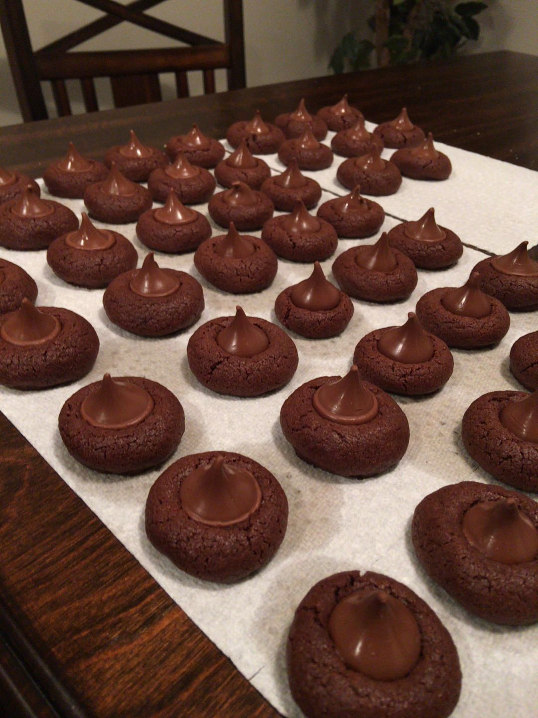 Jeanne's Chocolate Kiss Cookies 