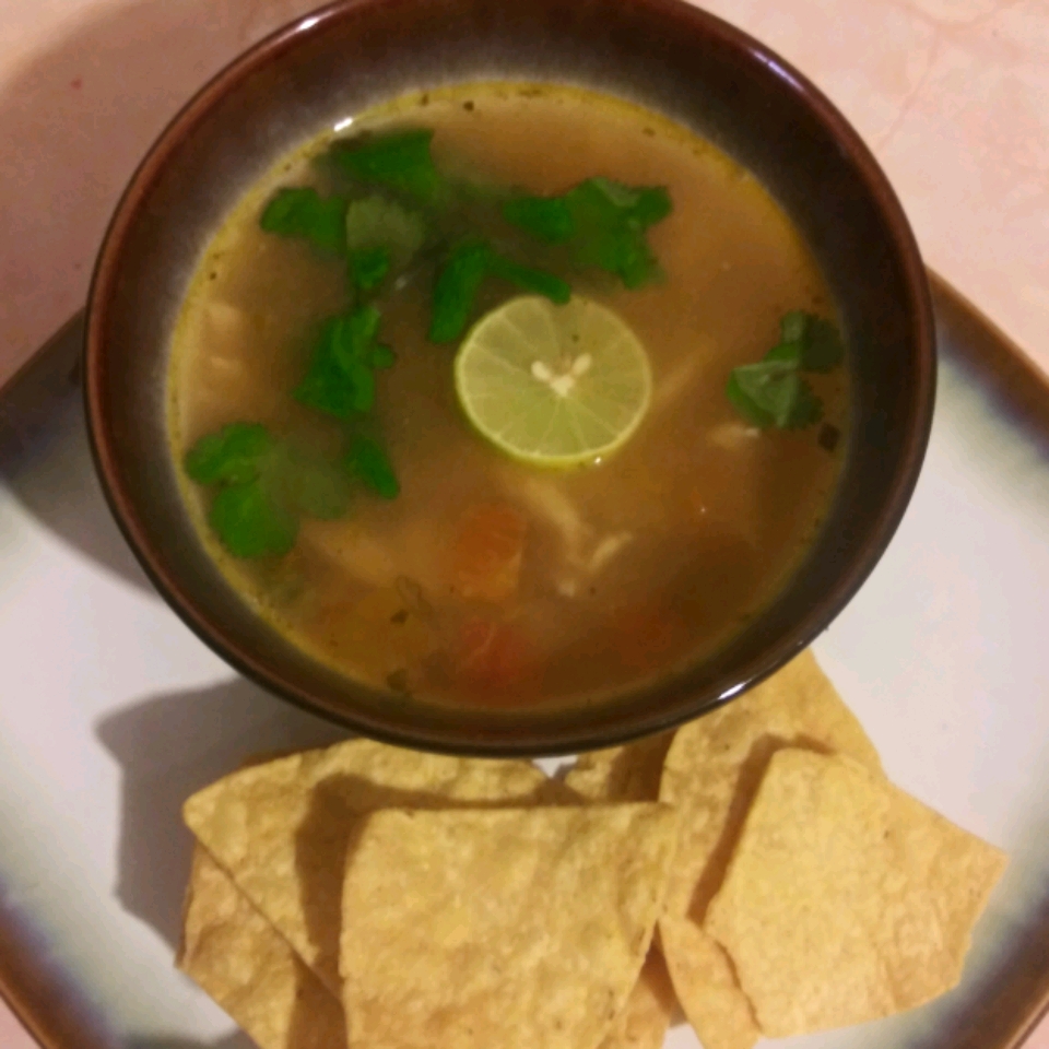 Sopa De Lima (Mexican Lime Soup) 