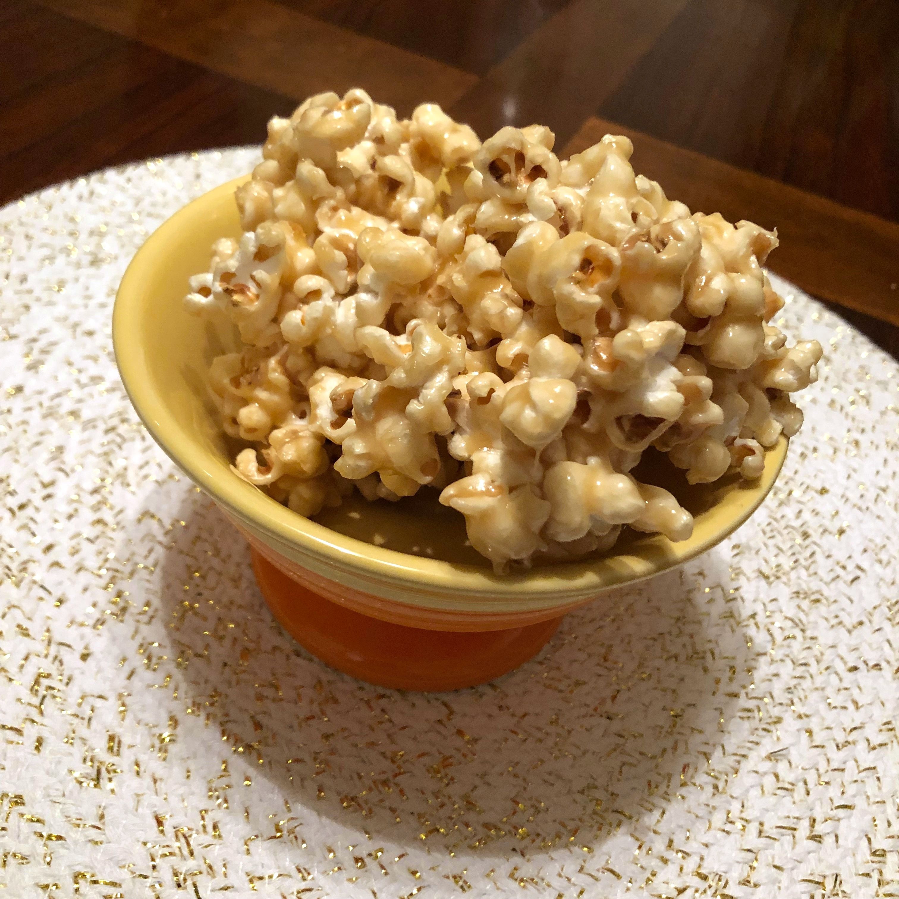 Vegan Caramel Popcorn