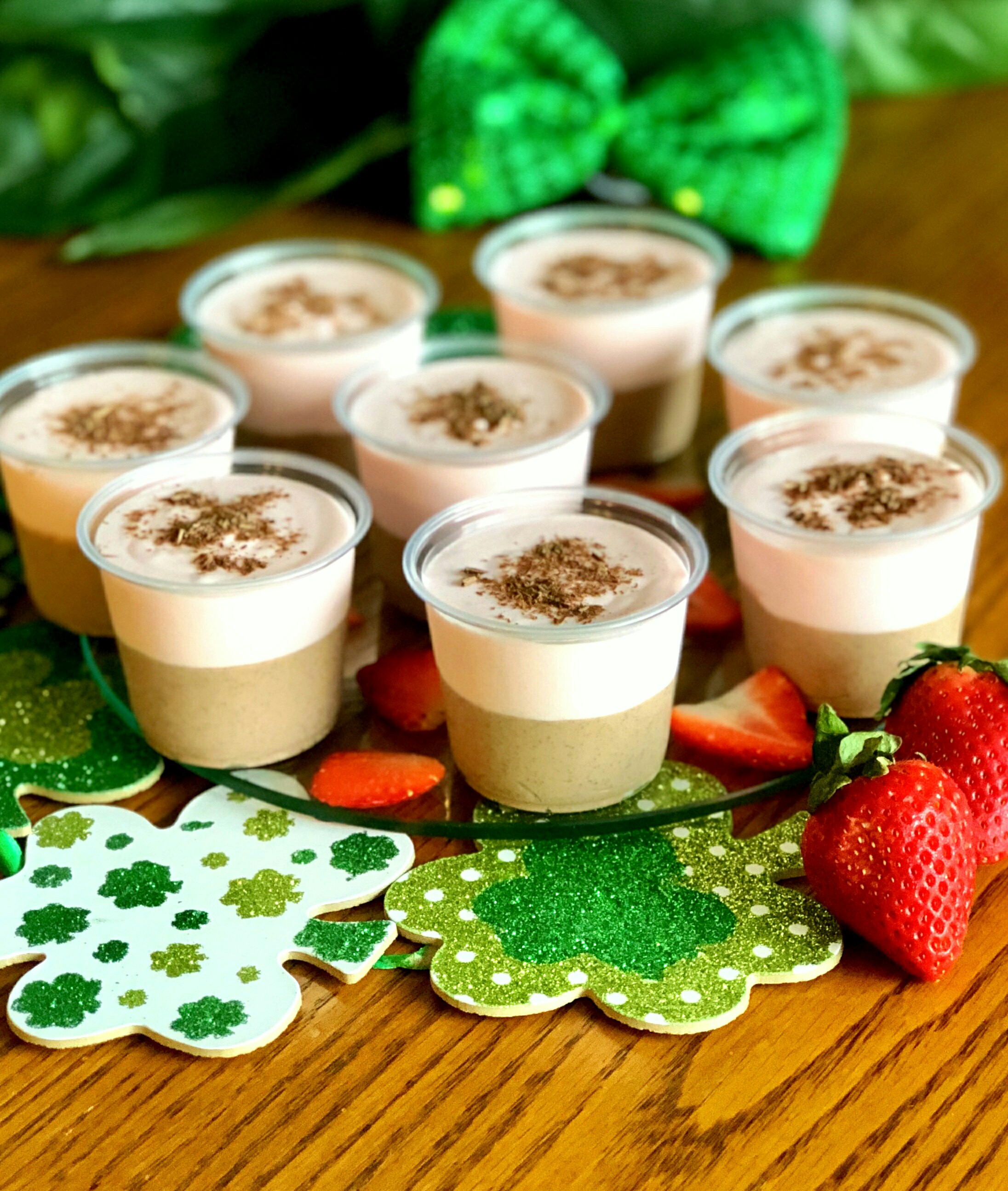 Chocolate-Strawberry-Baileys&reg; Pudding Shots Yoly