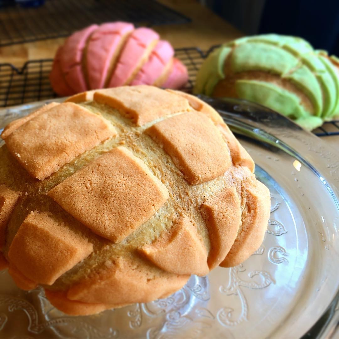 <p>This is an extremely popular traditional Mexican sweet bread, so named for its conch-shell-like appearance. The inside is sweet and fluffy, while the crunchy topping is made of sugar, butter, and flour. "I got this recipe from my friend's mom who owns a Mexican bakery," says MelissaAmador. "Although they are a little time-consuming, it is well worth it at the end!"</p>
                          