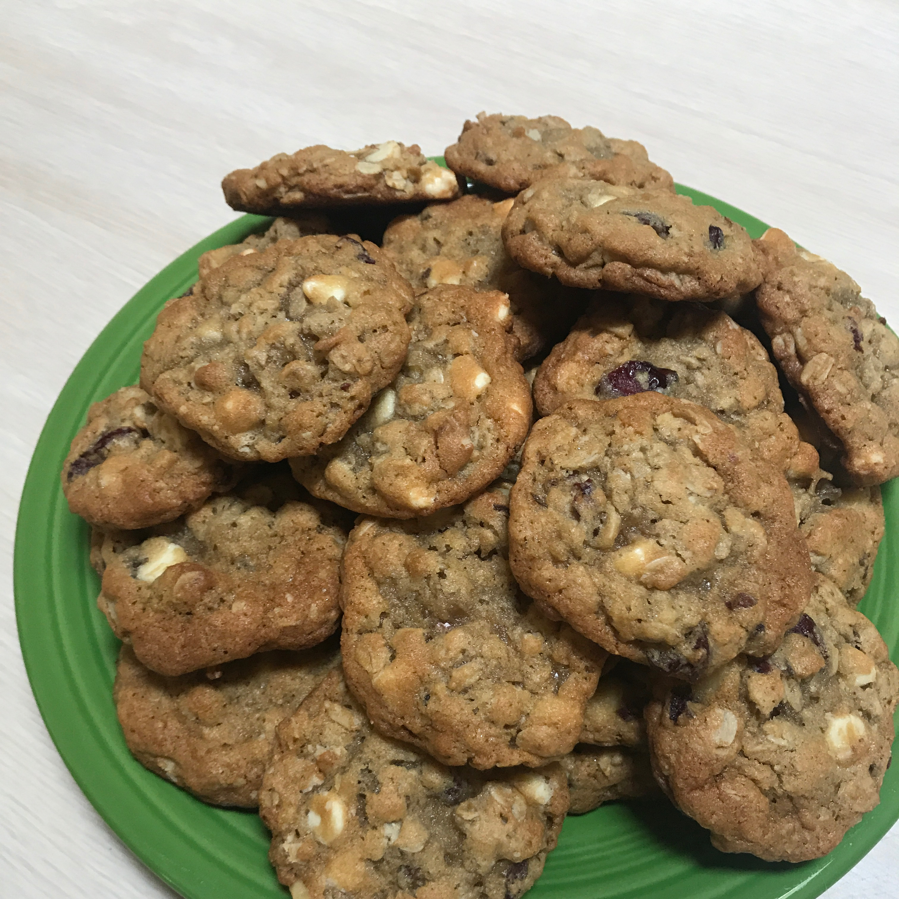 Oatmeal Raisin Cookies IV 