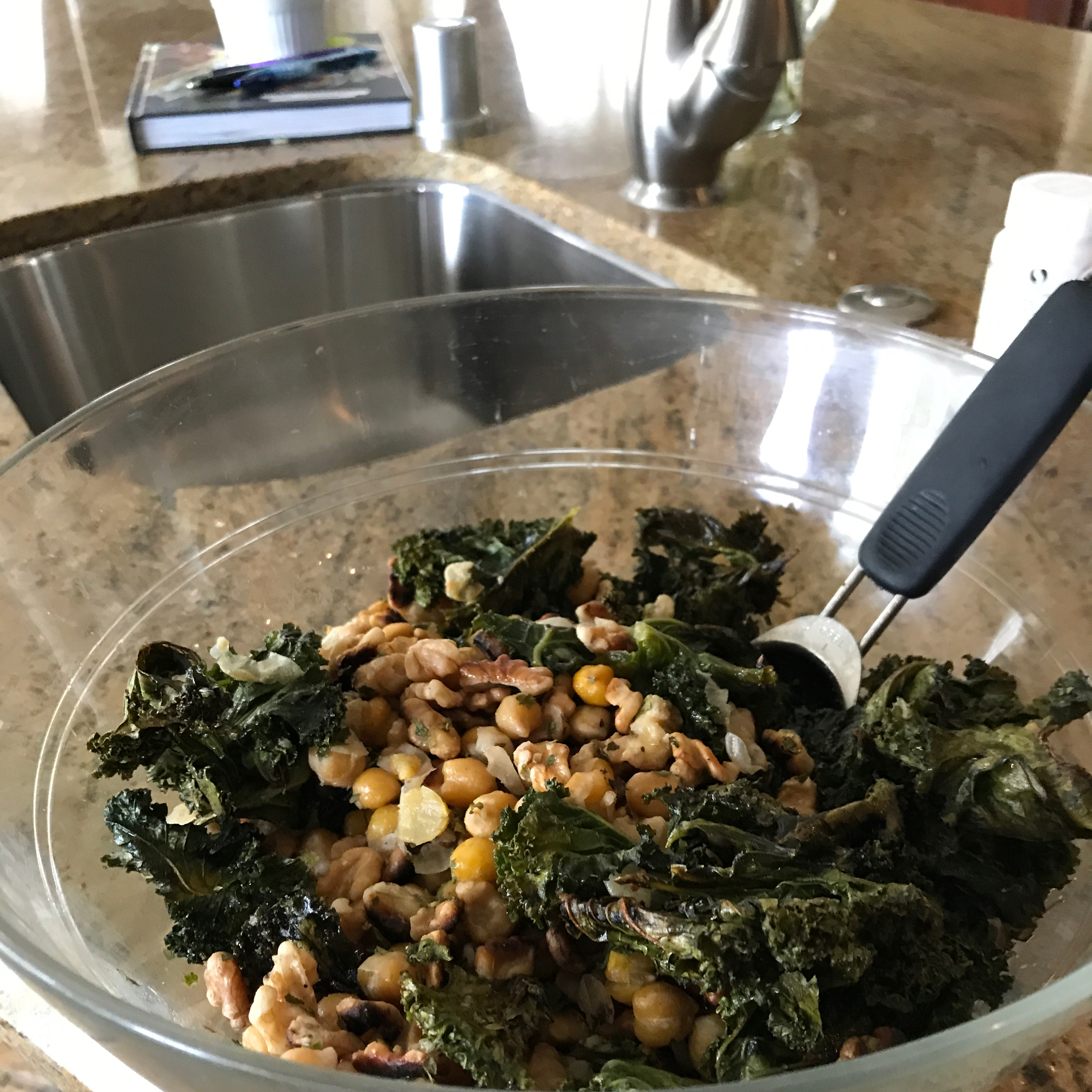 Roasted Kale and Chickpea Salad 