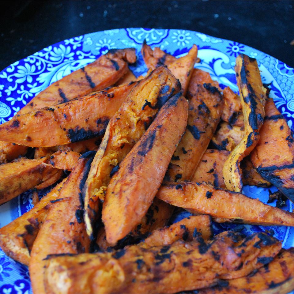 Grilled Chipotle Sweet Potatoes 