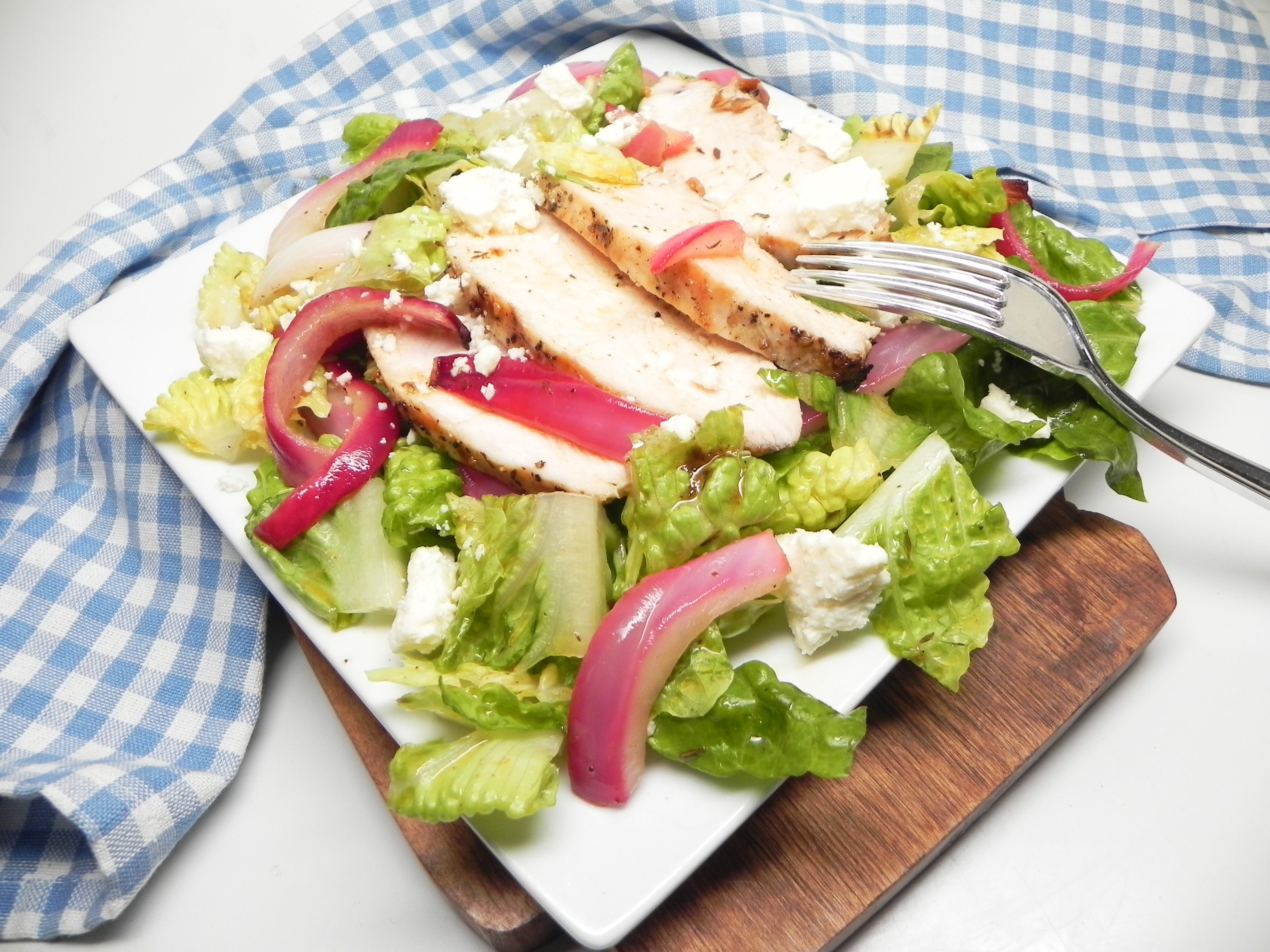 Simple Grilled Chicken Salad