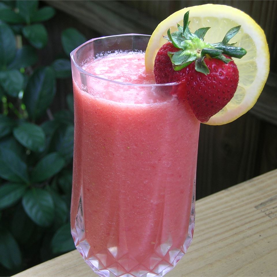 Watermelon and Strawberry Lemonade 