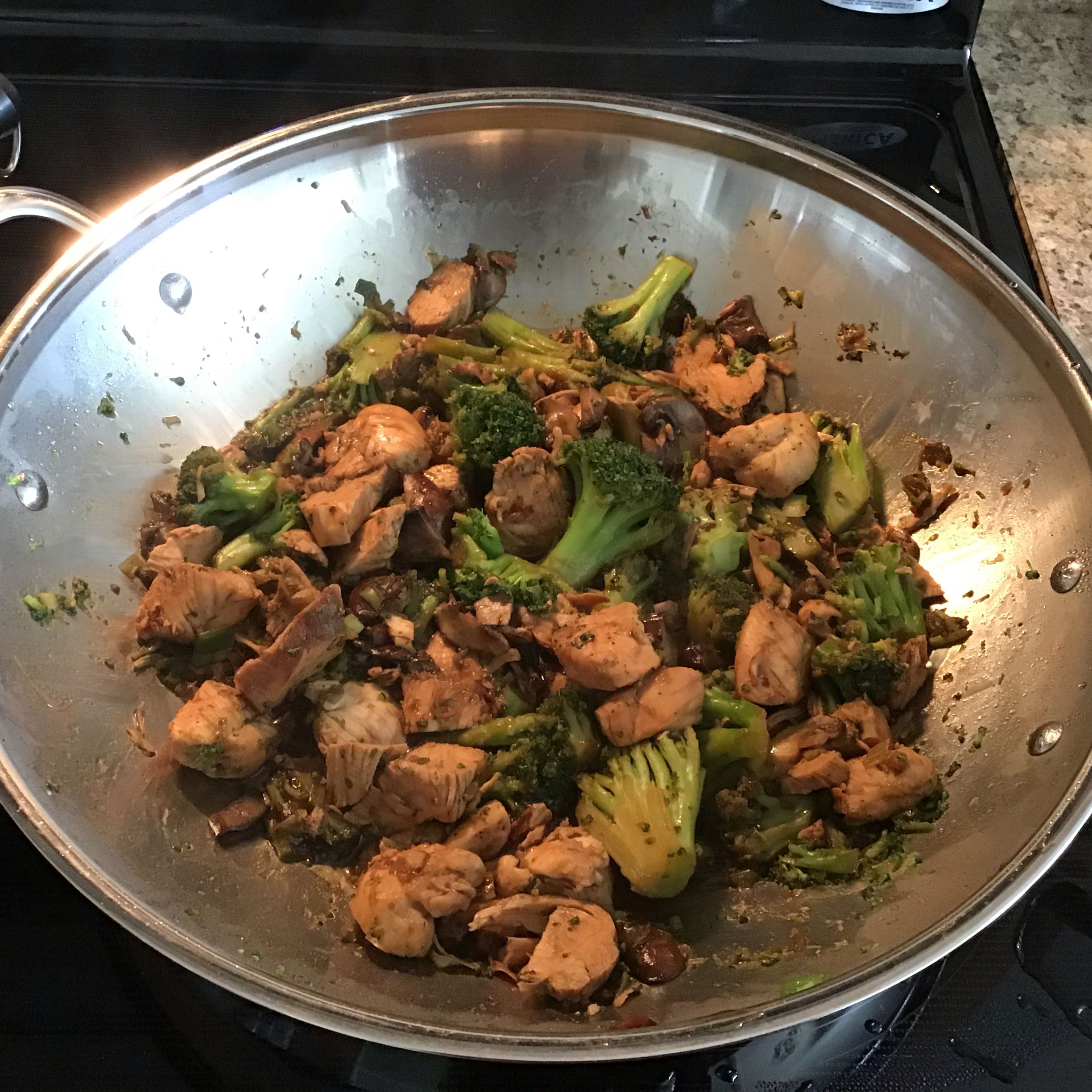 Broccoli and Chicken Stir-Fry Renee
