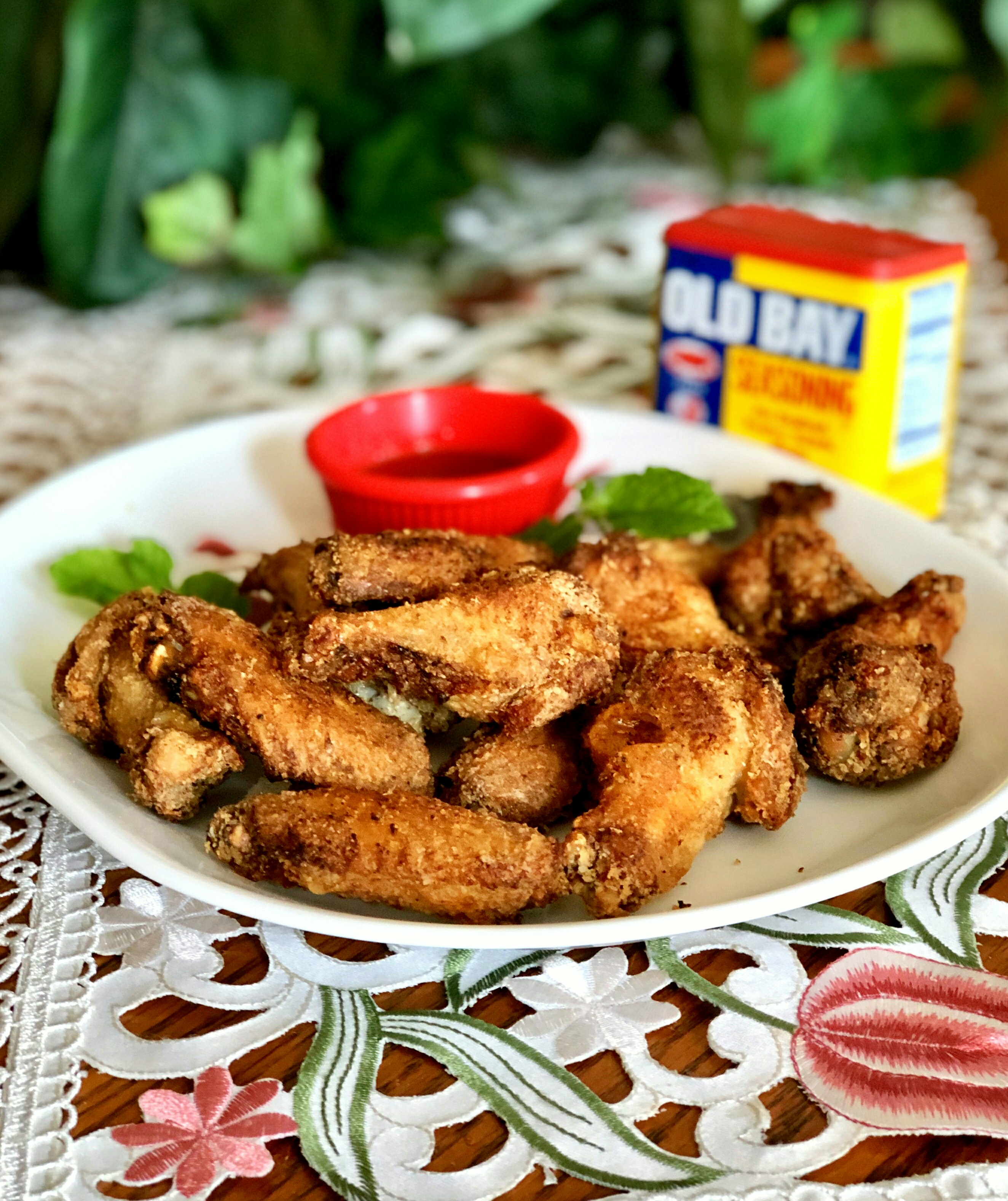<p>Why should seafood have all the fun? Here's another way of using up that tin of Old Bay seasoning that's in your pantry. Toss it with chicken wings and cook them up in your air fryer.</p>
                          