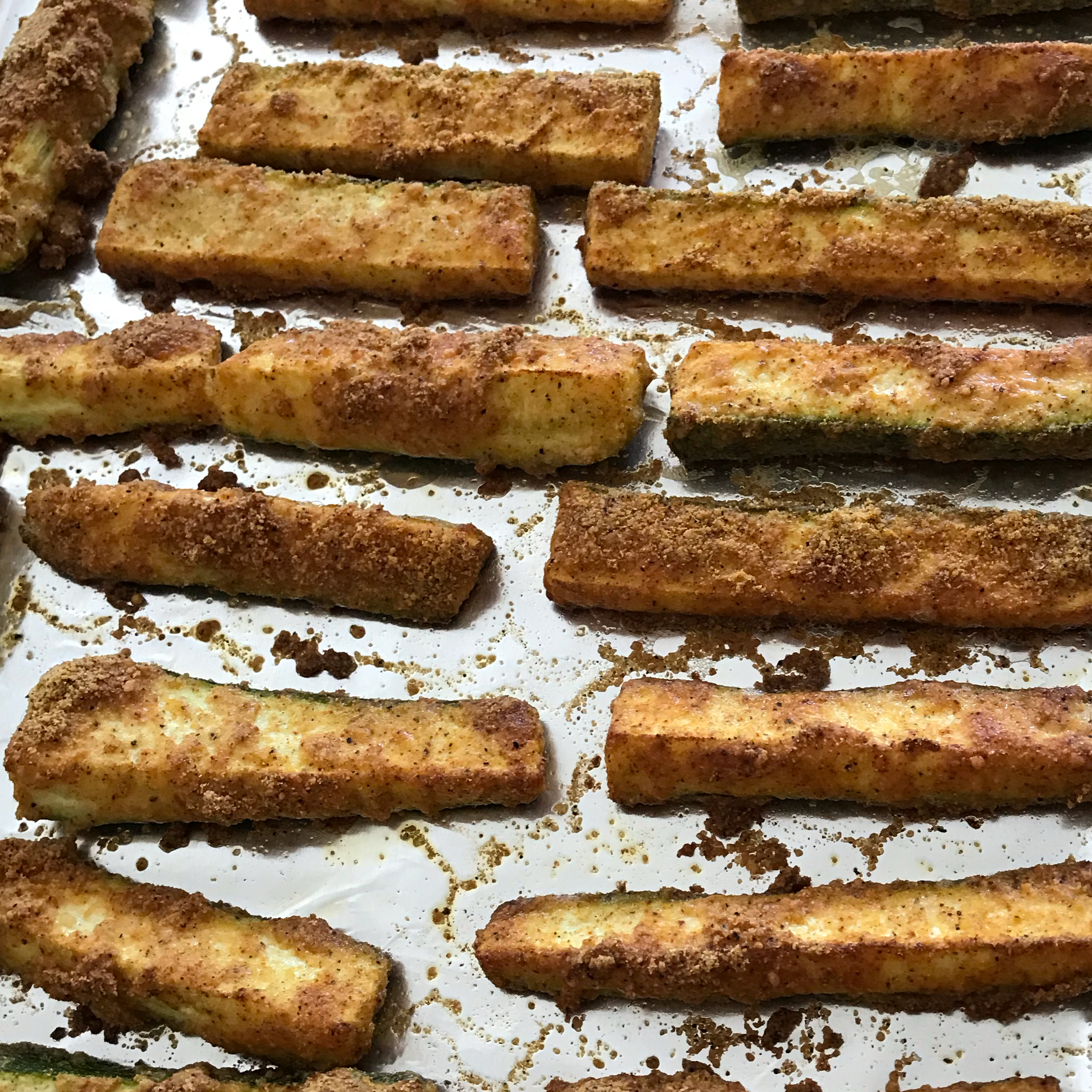Quick and Easy Parmesan Zucchini Fries 