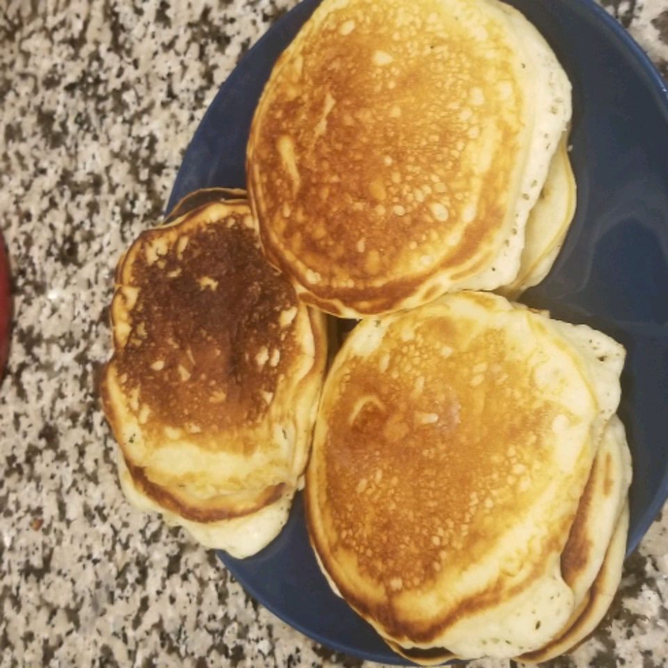 Delicious Buttermilk Pancakes 