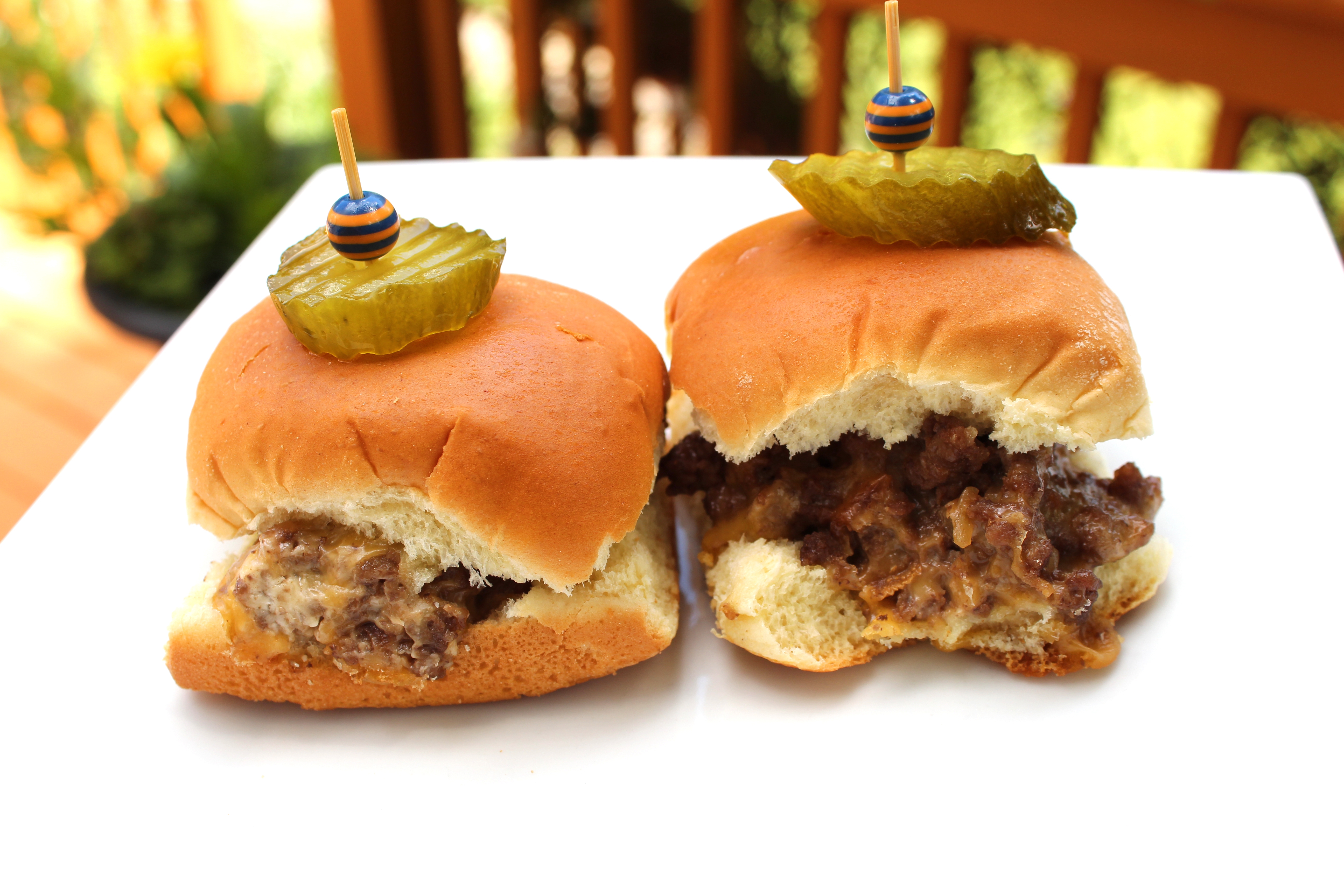 Slider-Style Mini Burgers