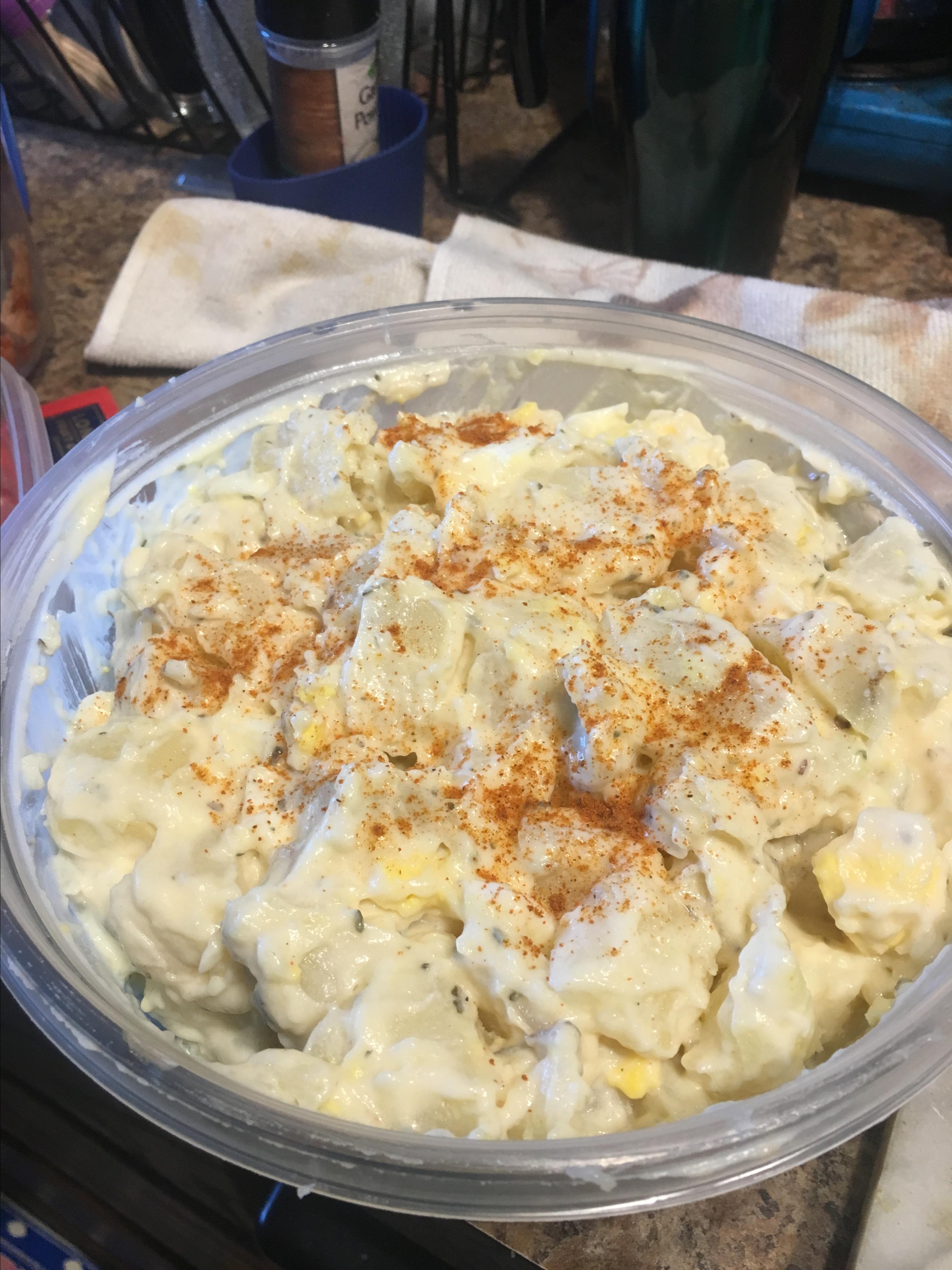 Creamy, Lemony Potato Salad 