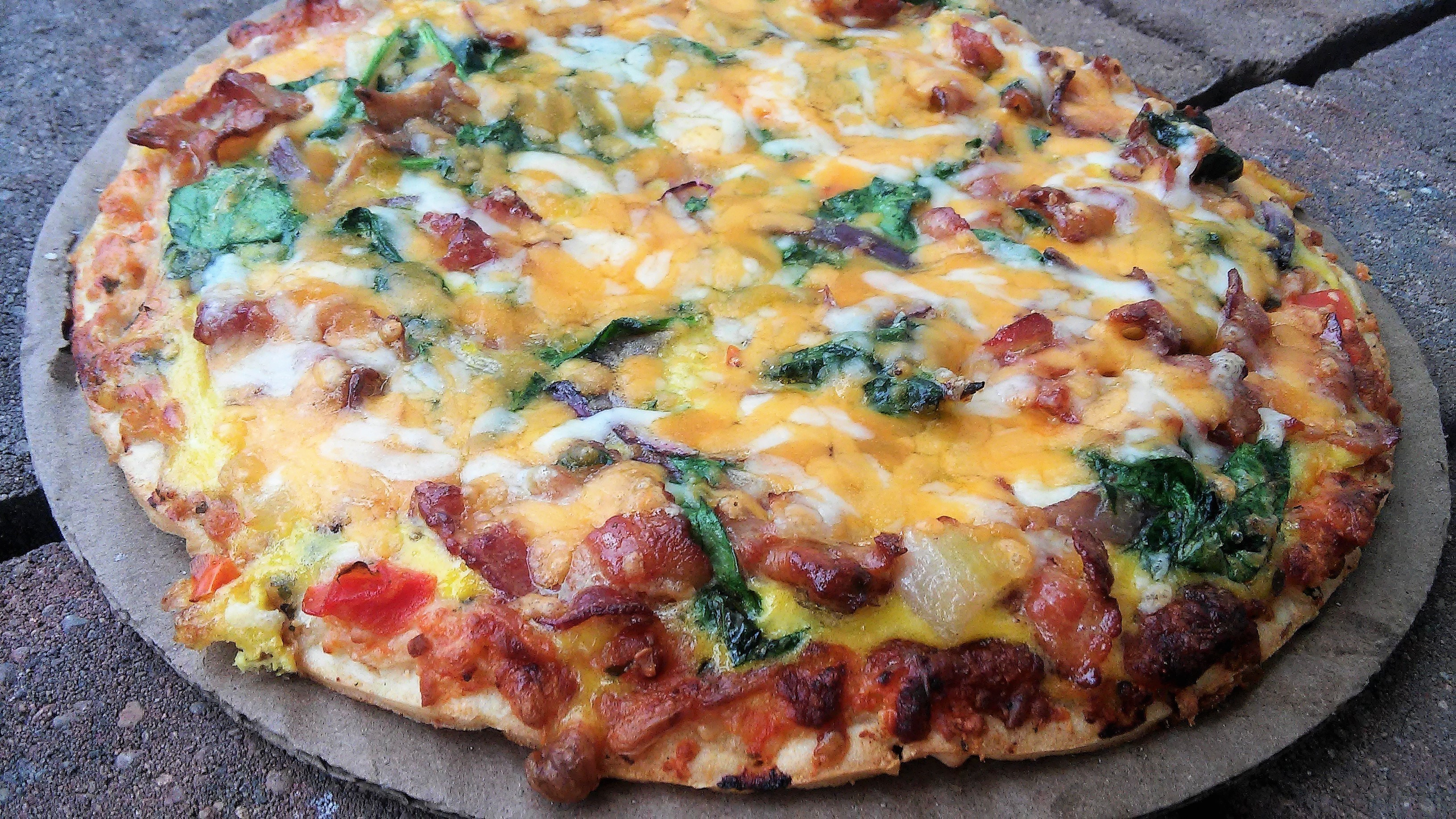 Bacon, Egg, and Spinach Breakfast Pizza Tammy Lynn
