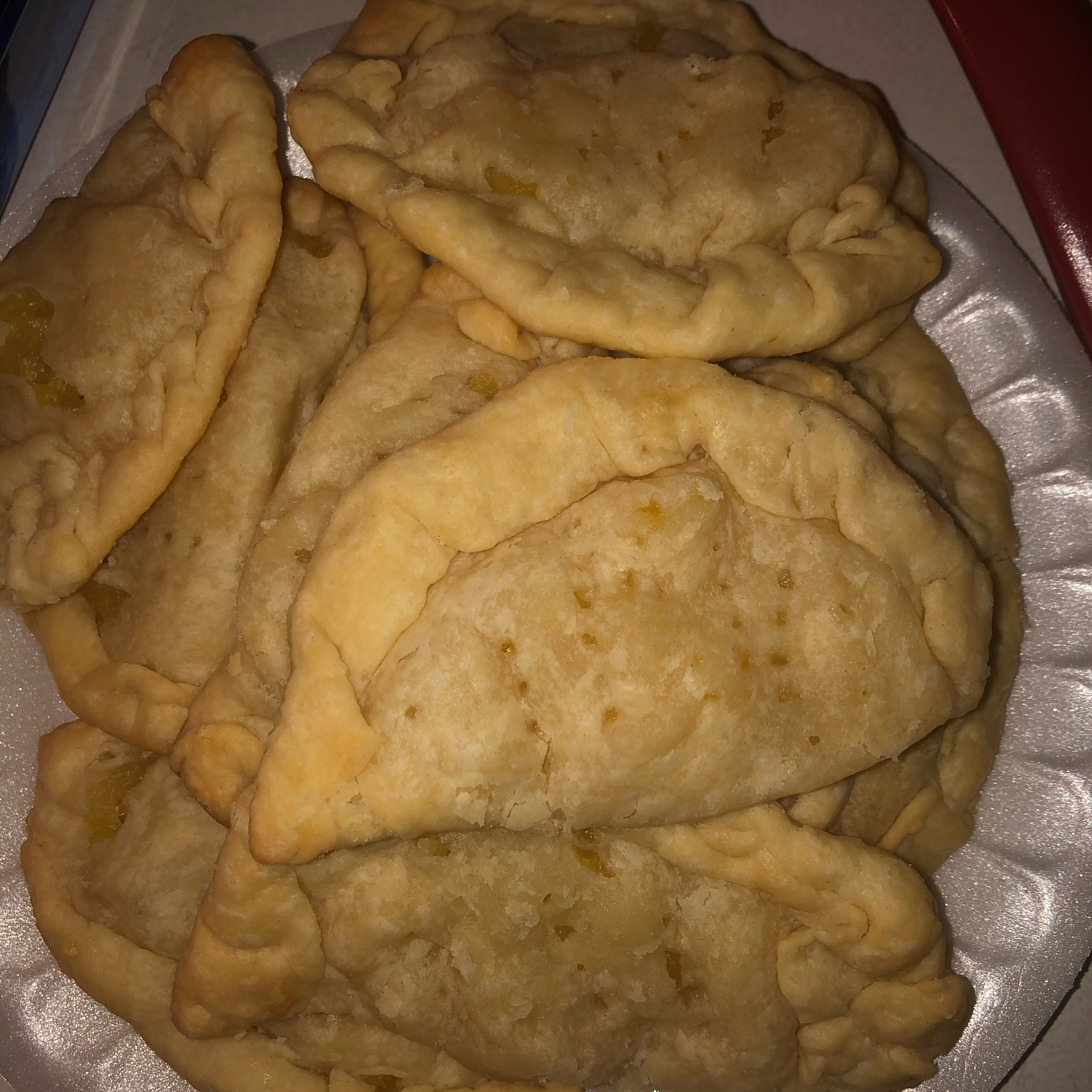 Empanadas de Pina (Pineapple Pastry Cookies) 