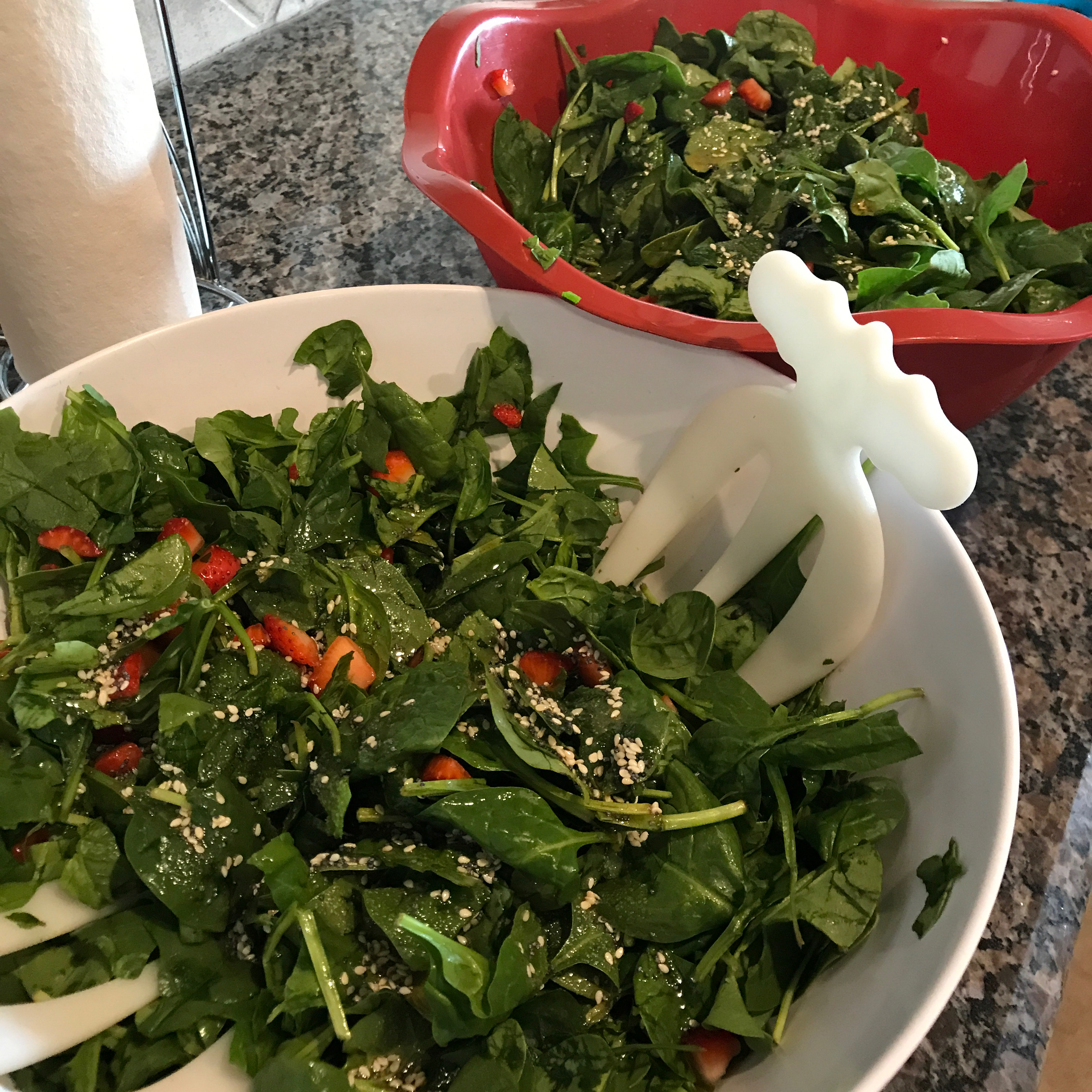 Spinach and Strawberry Salad 