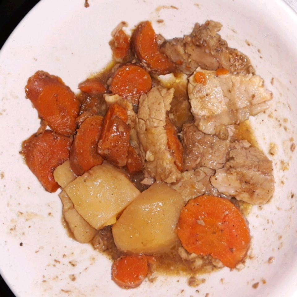 Slow Cooker Eye of Round Roast With Vegetables 