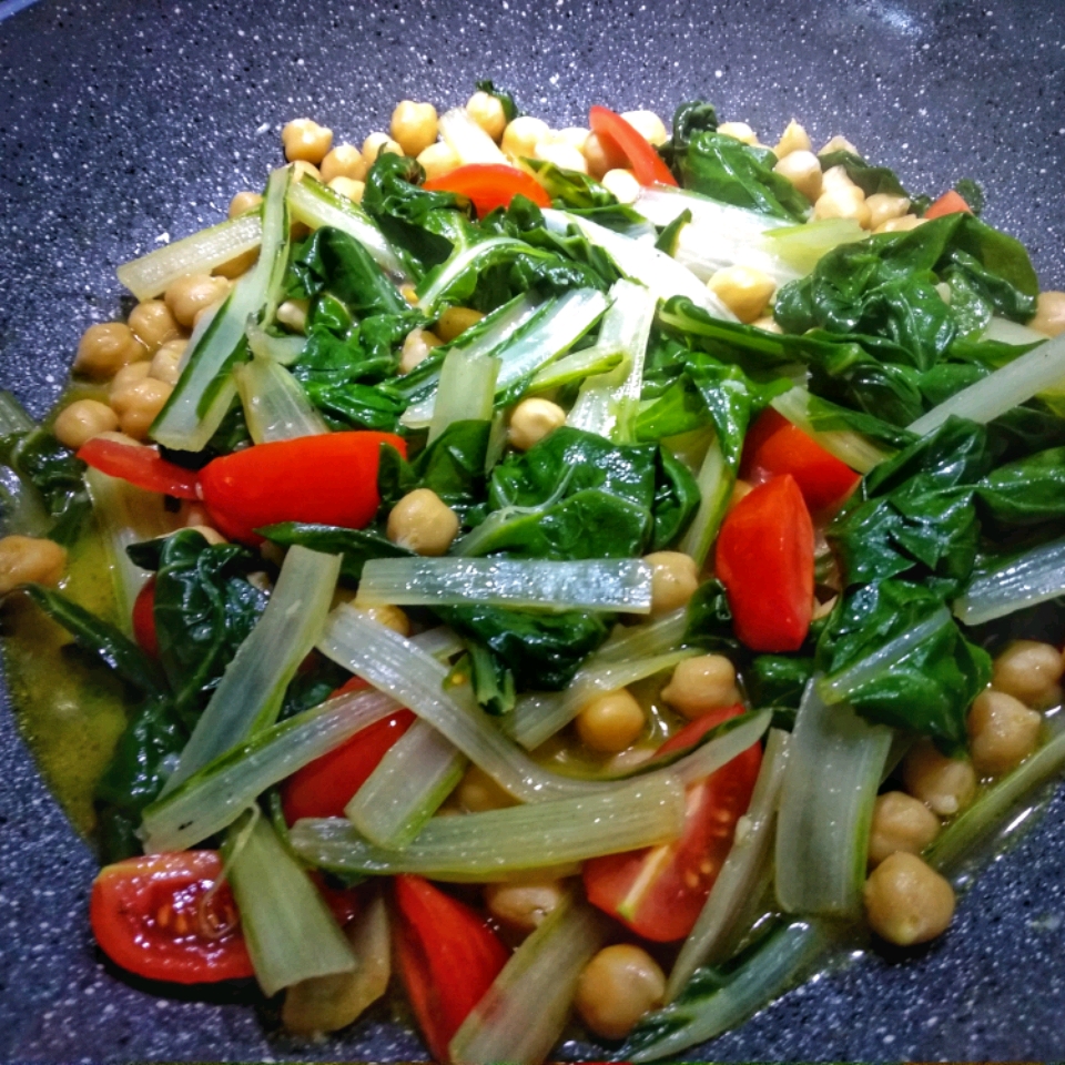 Swiss Chard with Garbanzo Beans and Fresh Tomatoes 