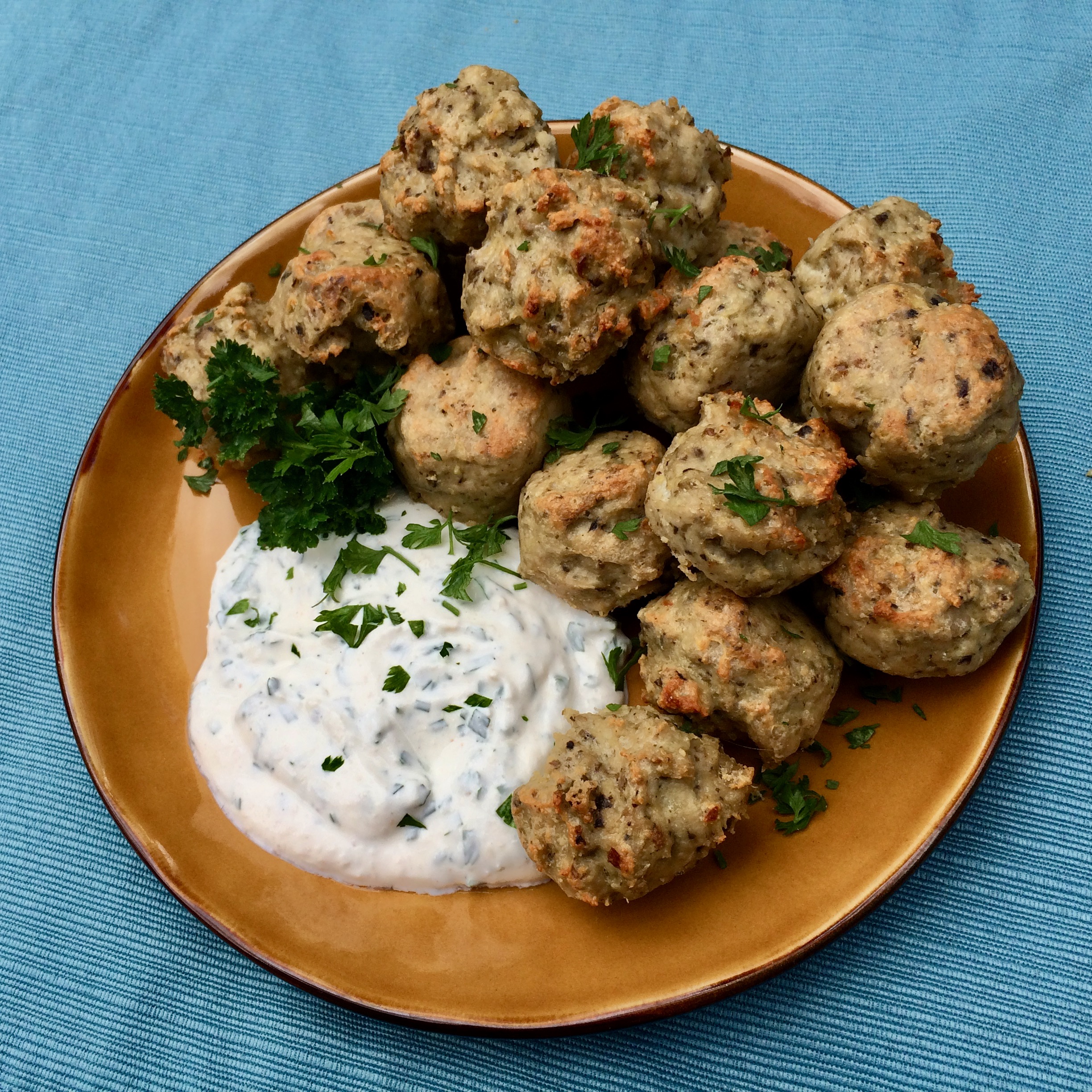 Keto Turkey Meatballs With Sour Cream Horseradish Dip Recipe Allrecipes