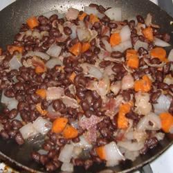 Black Beans with Bacon 