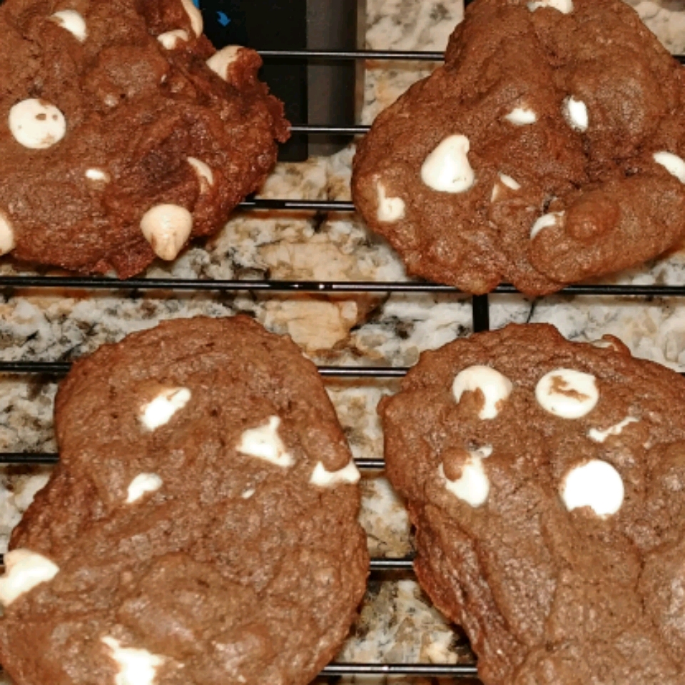 Mocha White Chocolate Chunk Cookies 