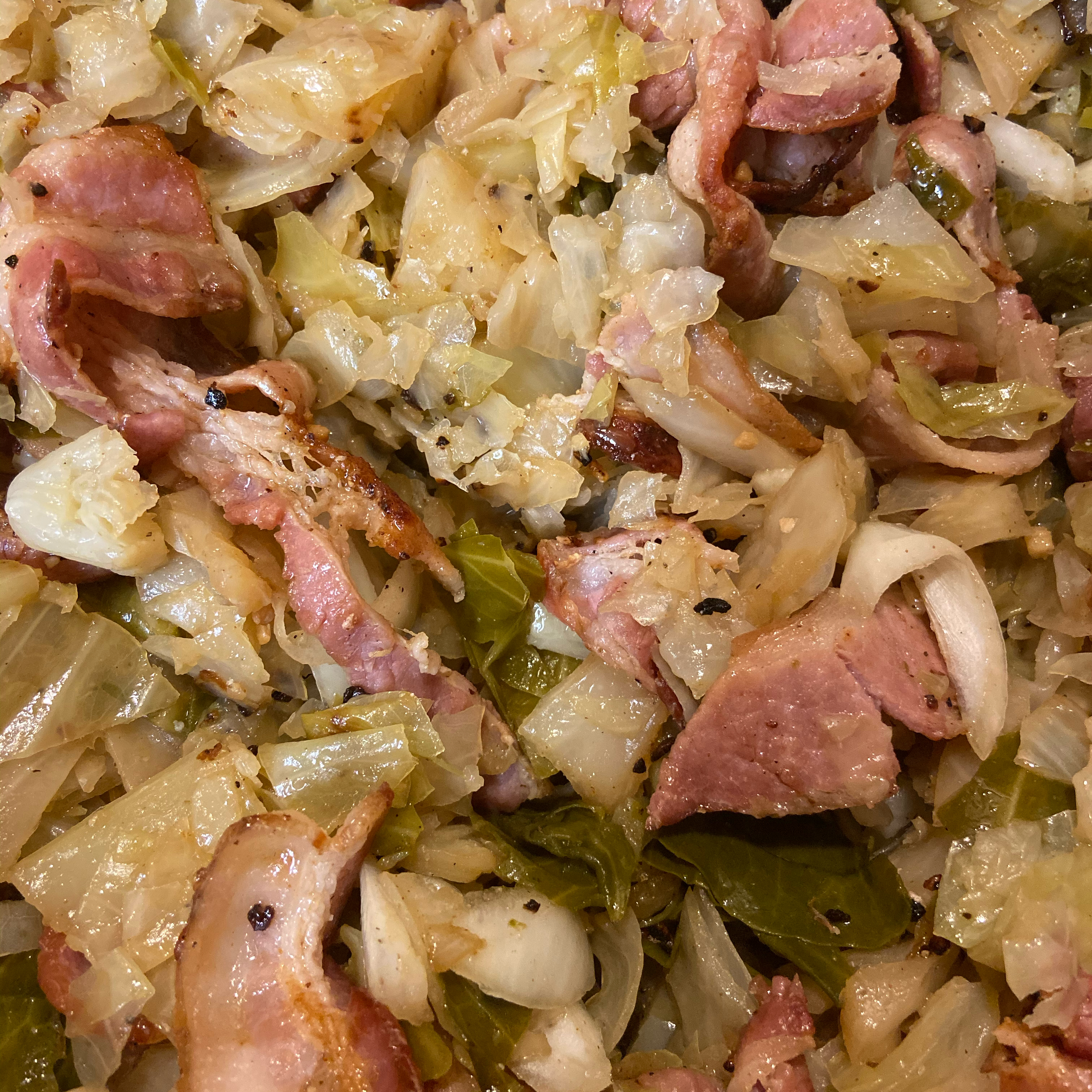 Fried Cabbage with Bacon 