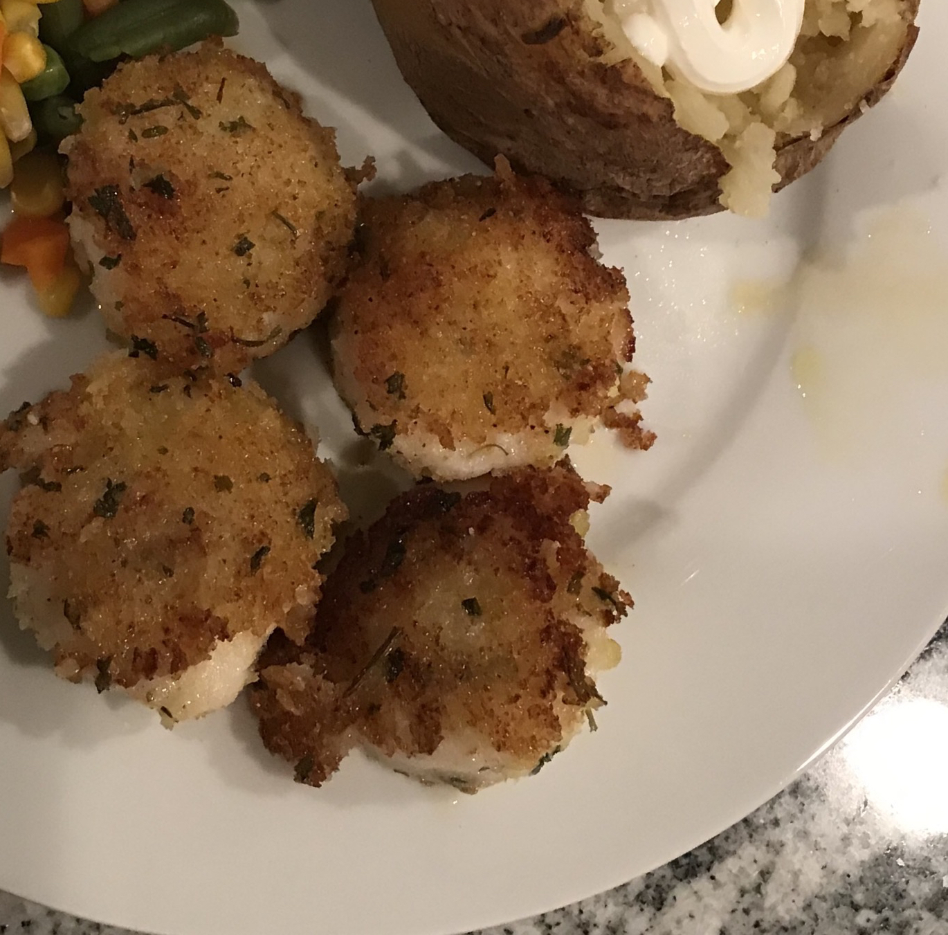 Grilled Garlic Parmesan Crusted Scallops 