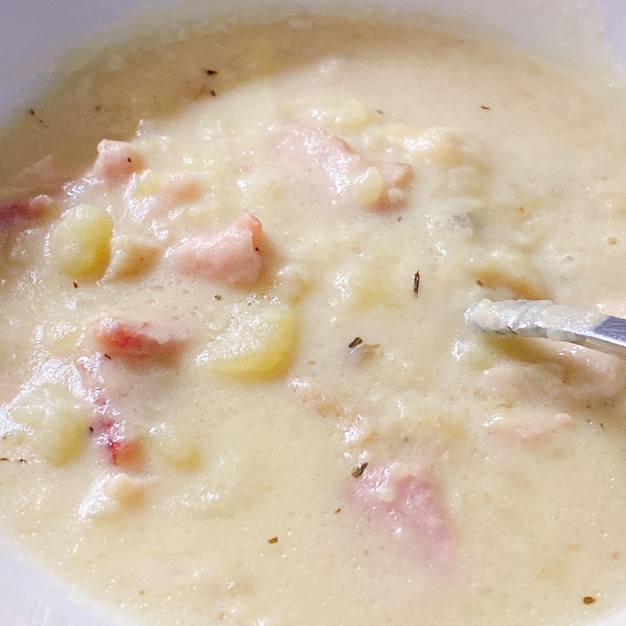 Easy Instant Pot&reg; Clam Chowder thedailygourmet