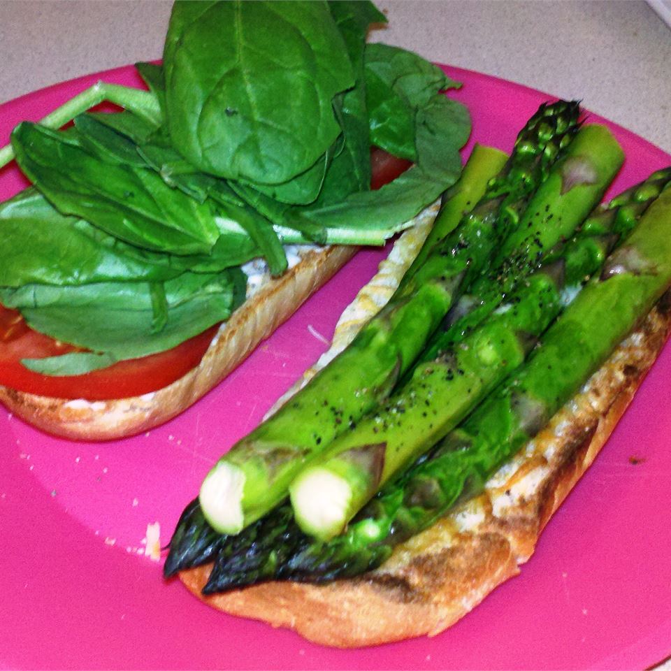 Awesome Asparagus Sandwich tessangel28