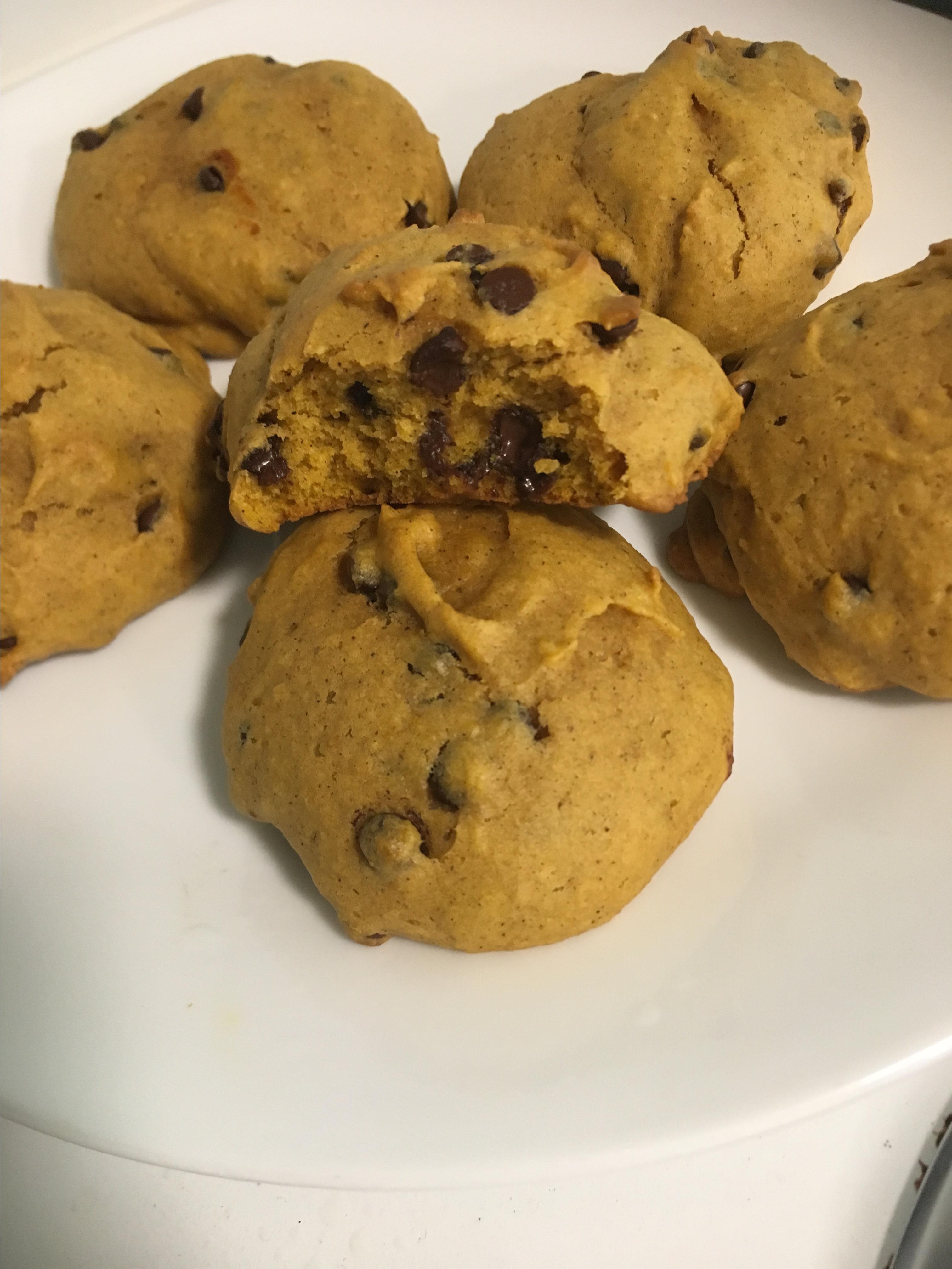 Pumpkin Chocolate Chip Cookies III 