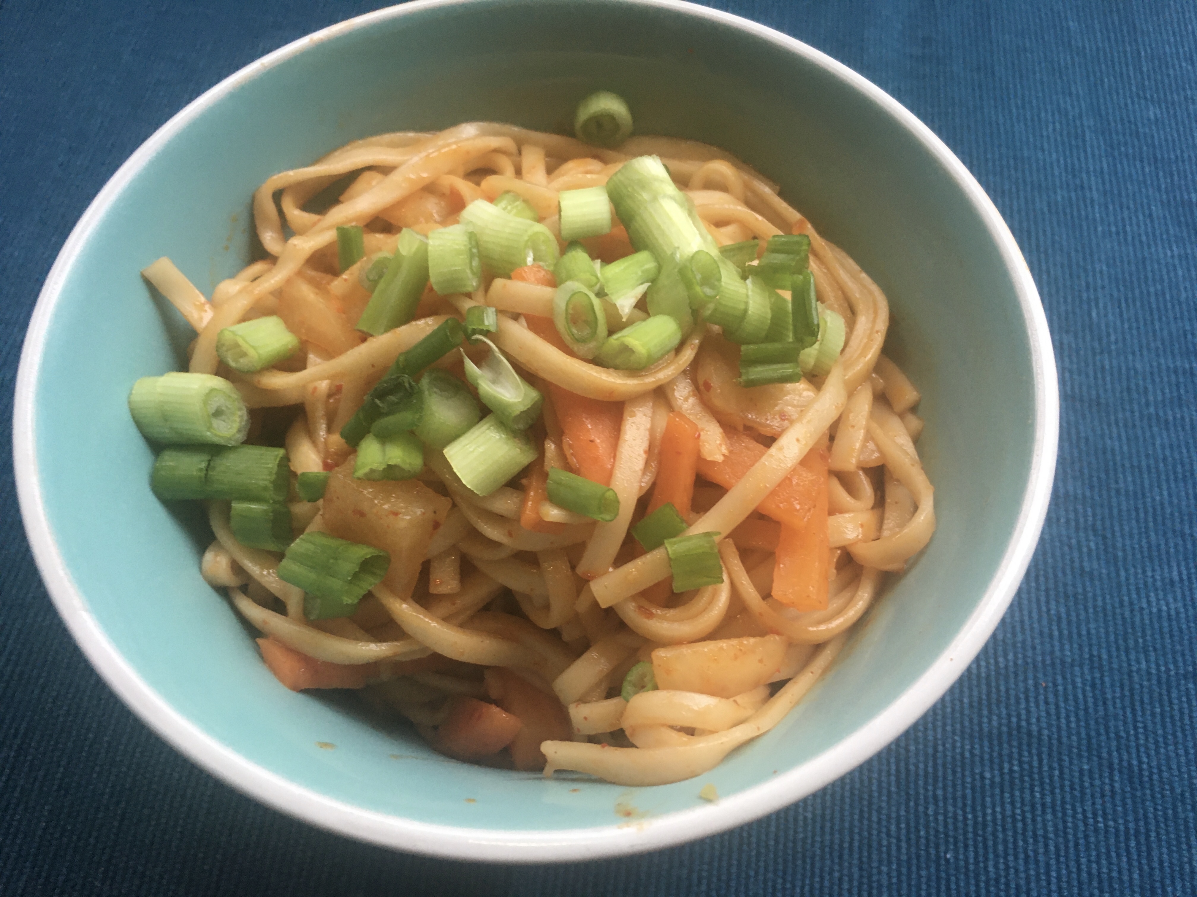 Kimchi Udon Noodle Stir-Fry 