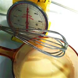 Sweetened Condensed Milk from Scratch 